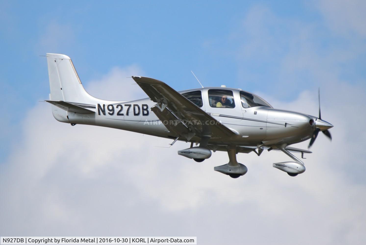 N927DB, 2016 Cirrus SR22 C/N 4351, NBAA 2016