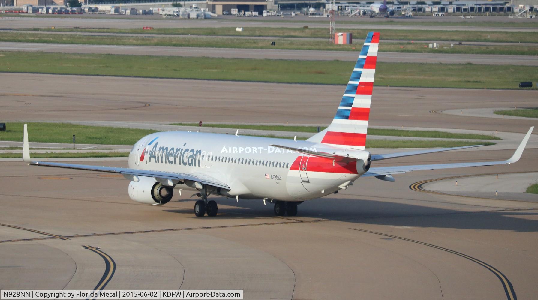 N928NN, 2013 Boeing 737-823 C/N 31172, DFW spotting