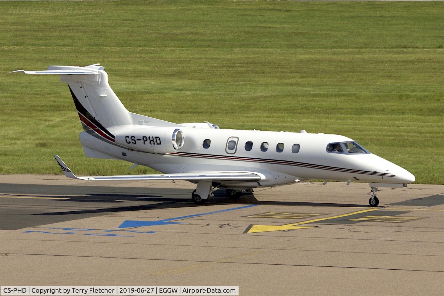 CS-PHD, 2014 Embraer EMB-505 Phenom 300 C/N 50500225, at Luton