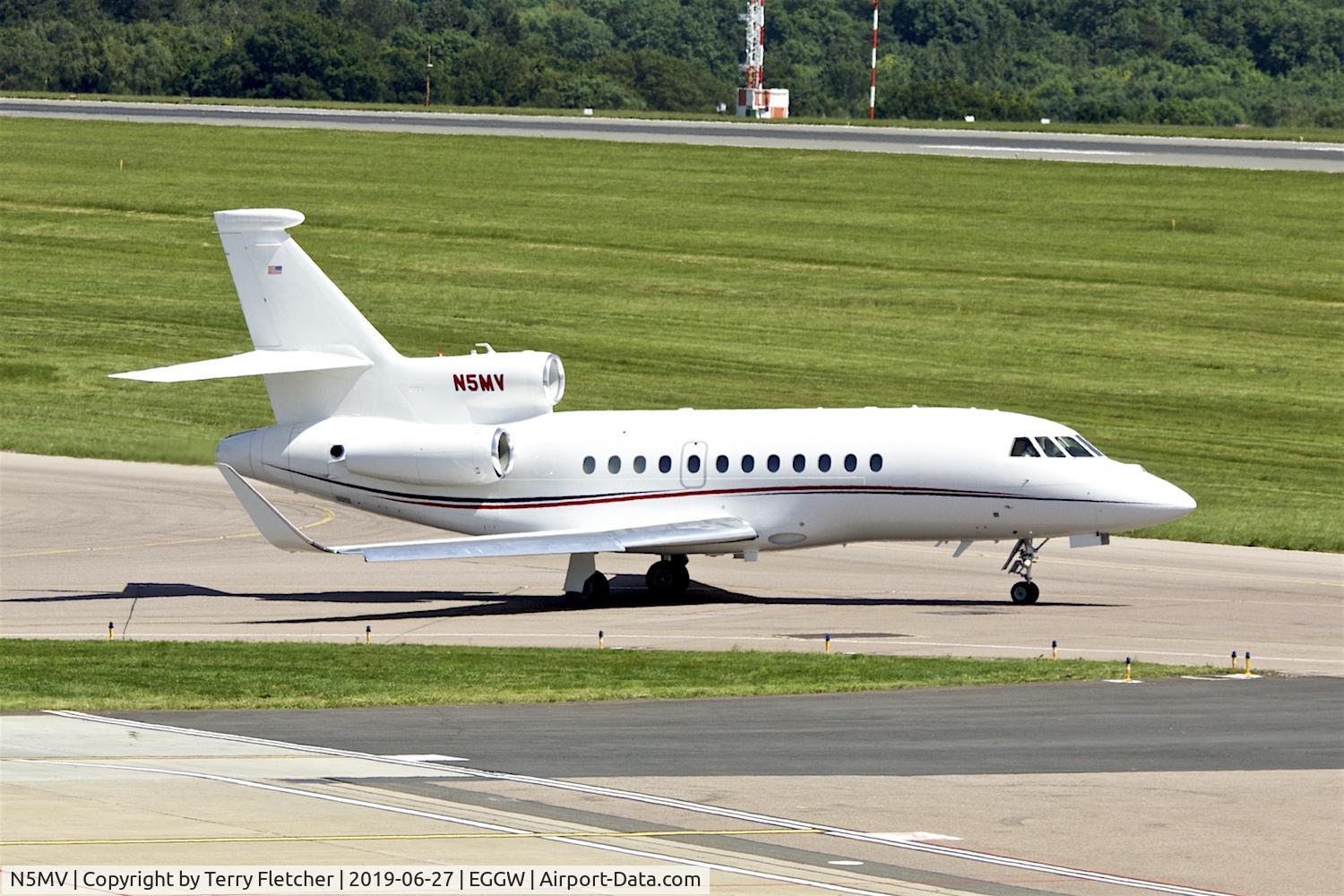 N5MV, 2008 Dassault Falcon 900EX C/N 221, At Luton