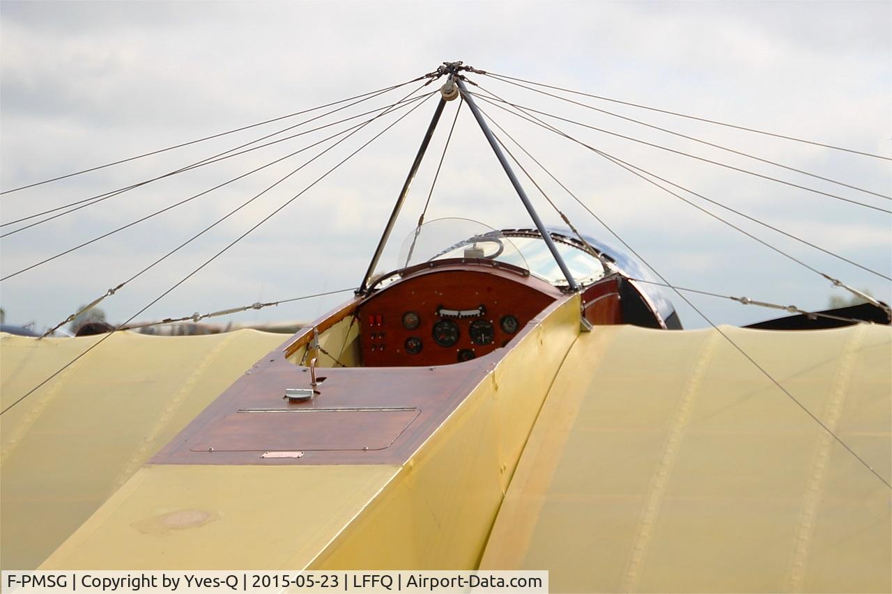 F-PMSG, 2013 Morane-Saulnier Type G Replica C/N 01-RA, Morane-Saulnier Type G (replica), Cockpit close up view, La Ferté-Alais airfield (LFFQ) Airshow 2015
