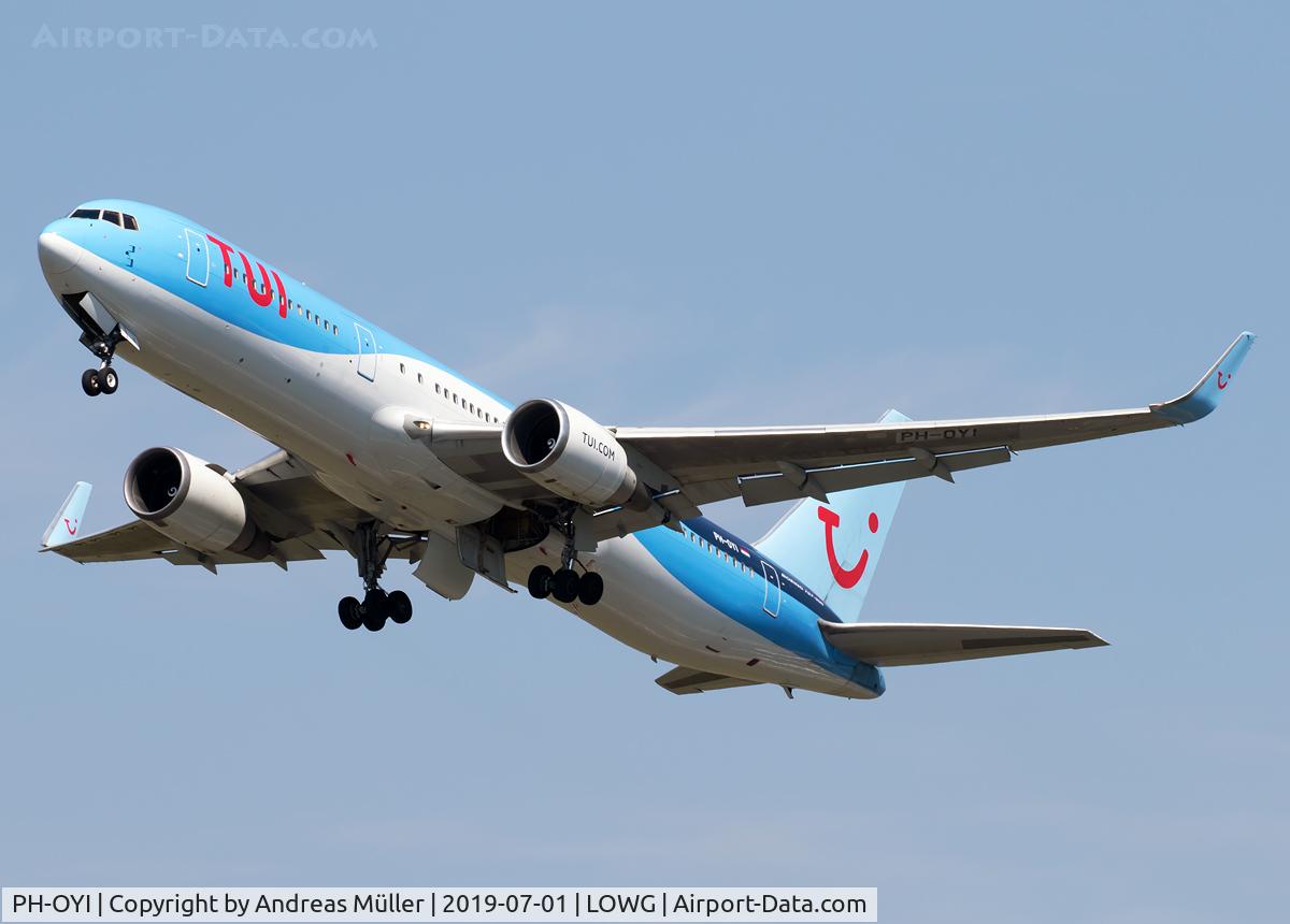 PH-OYI, 2000 Boeing 767-304/ER C/N 29138, Takeoff to London Luton.