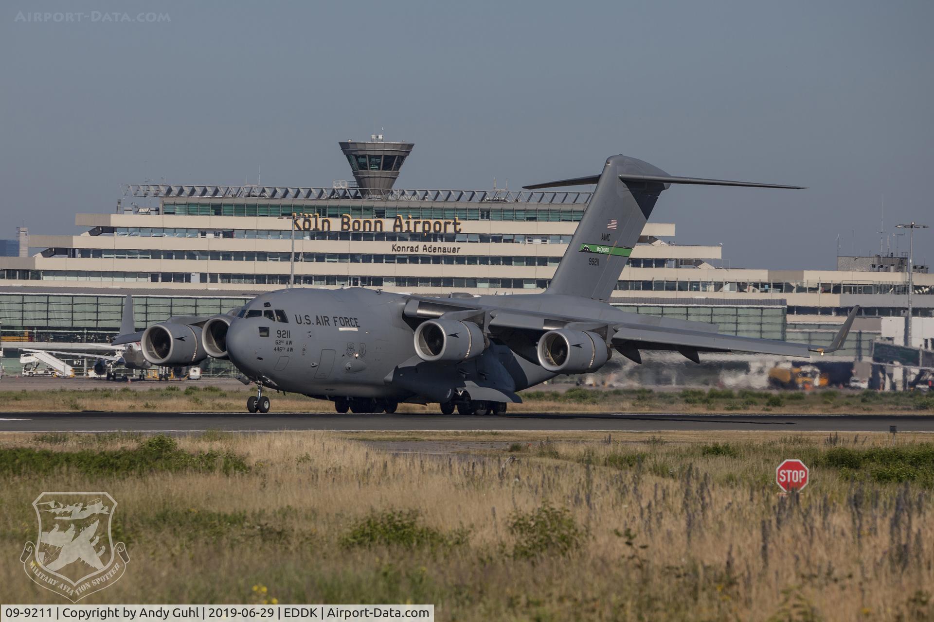 09-9211, 2009 Boeing C-17A Globemaster III C/N P-211, Boeing C-17A Globemaster III