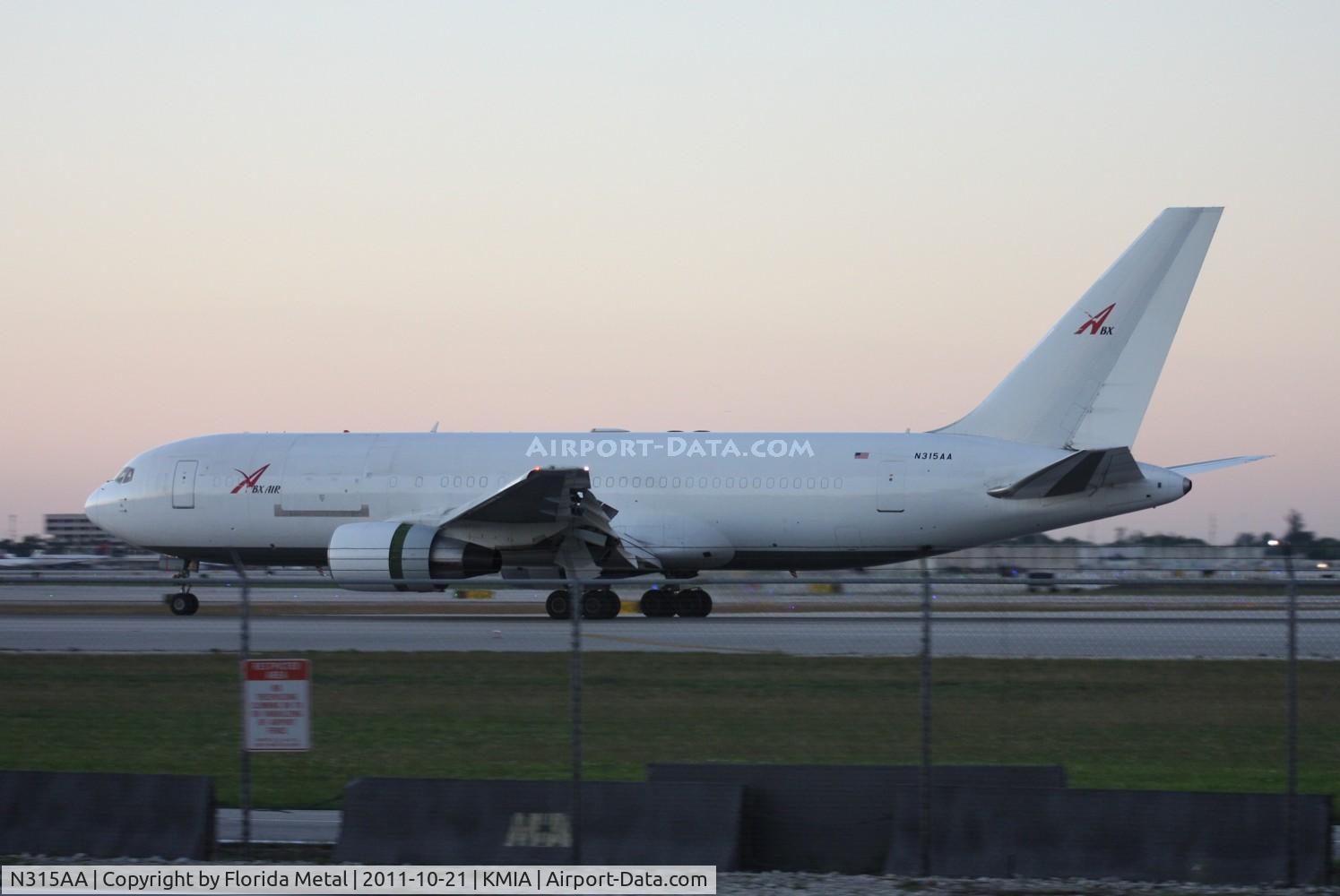 N315AA, 1985 Boeing 767-223/F C/N 22317, MIA spotting