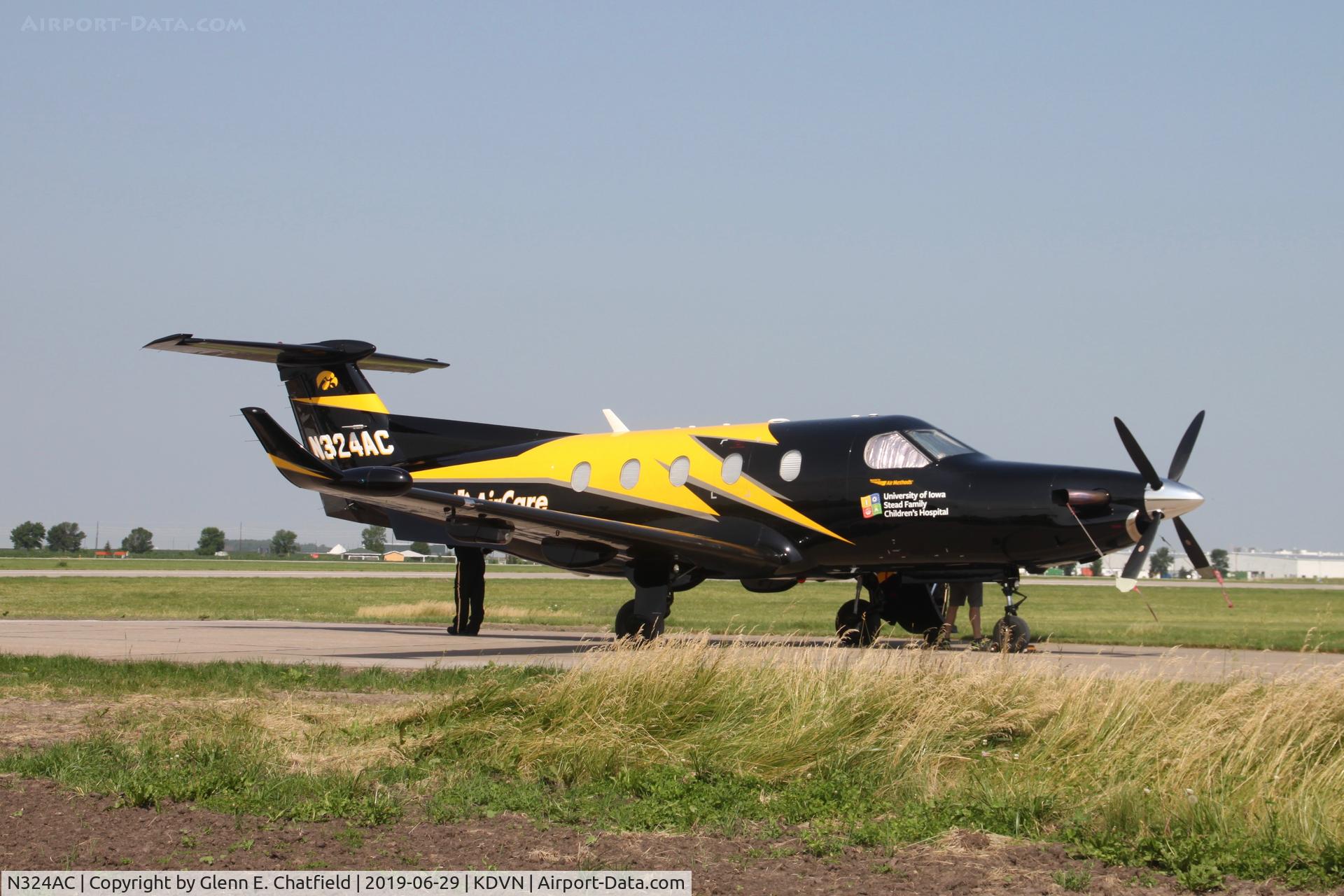 N324AC, 1996 Pilatus PC-12/45 C/N 197, At the Quad Cities Air Show