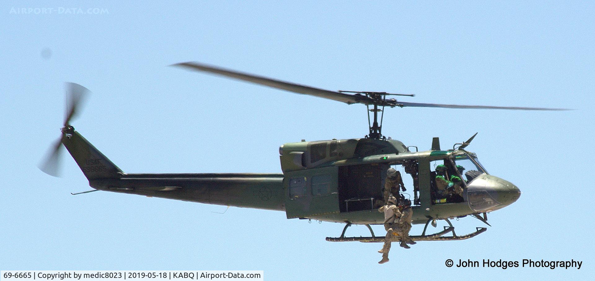 69-6665, 1969 Bell UH-1N Iroquois C/N 31068, Part of the 58th SOW demonstration of pilot rescue