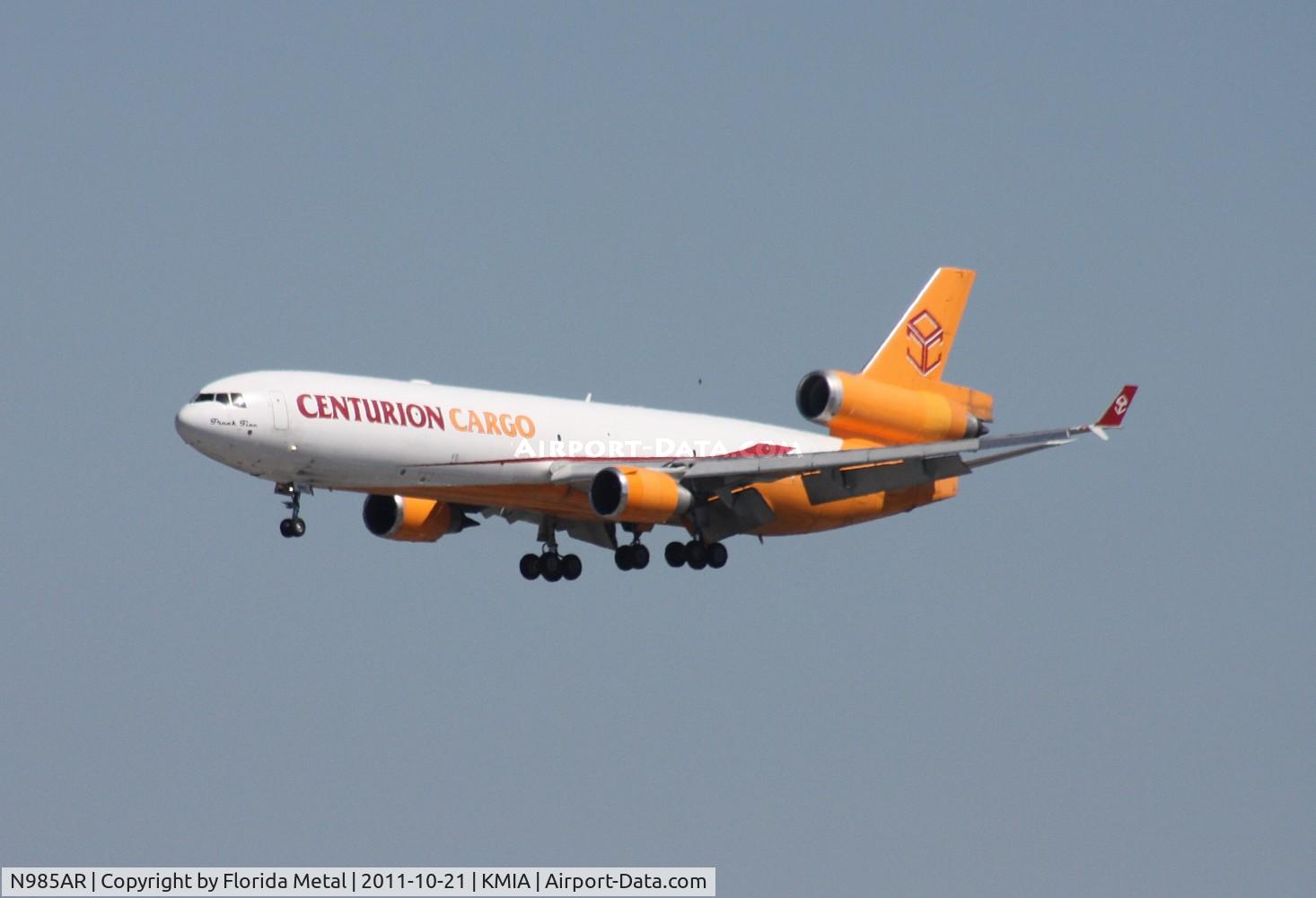N985AR, 1992 McDonnell Douglas MD-11F C/N 48430, MIA spotting