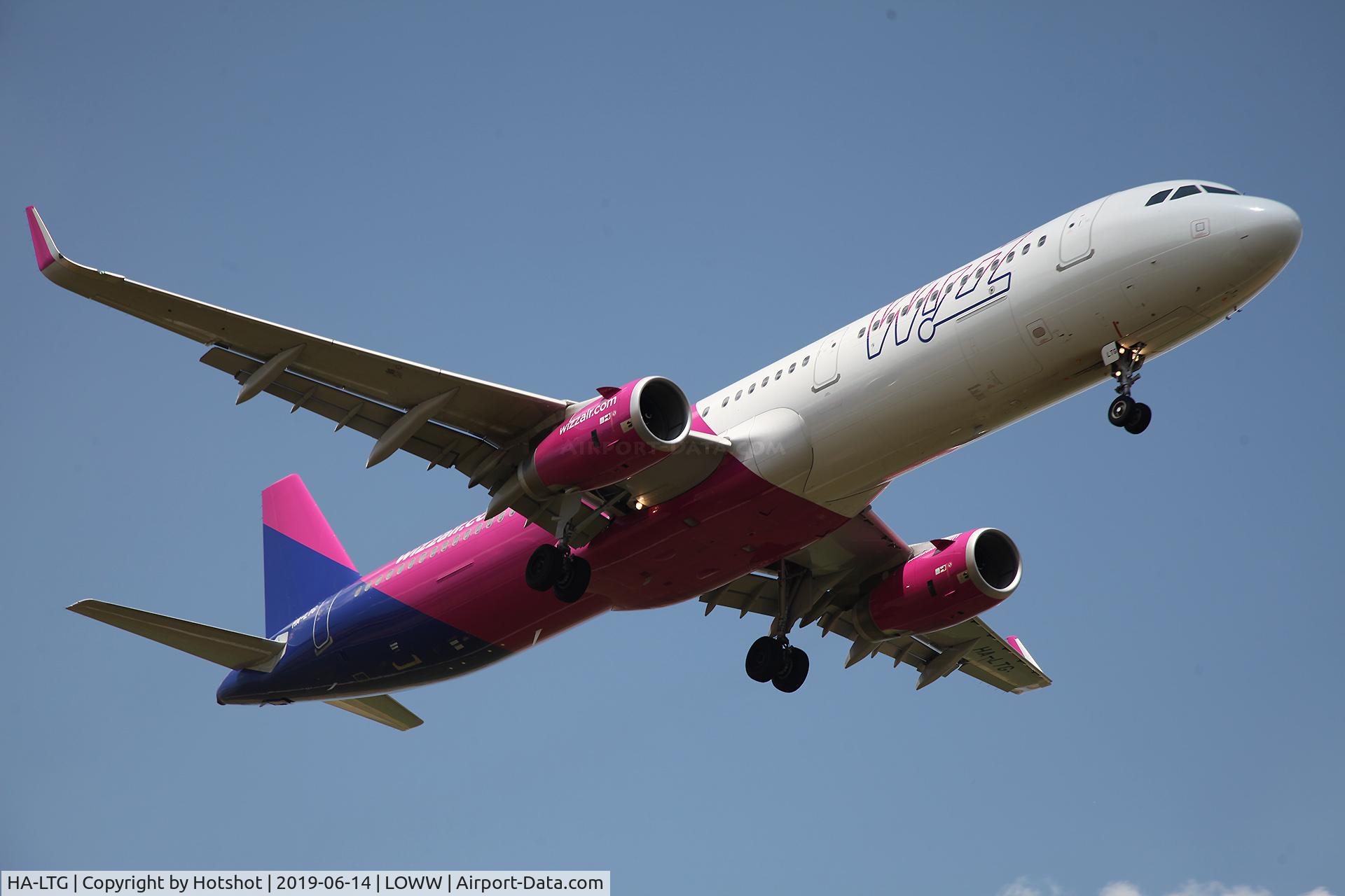 HA-LTG, 2019 Airbus A321-211 C/N 8644, Overhead on final runway 11