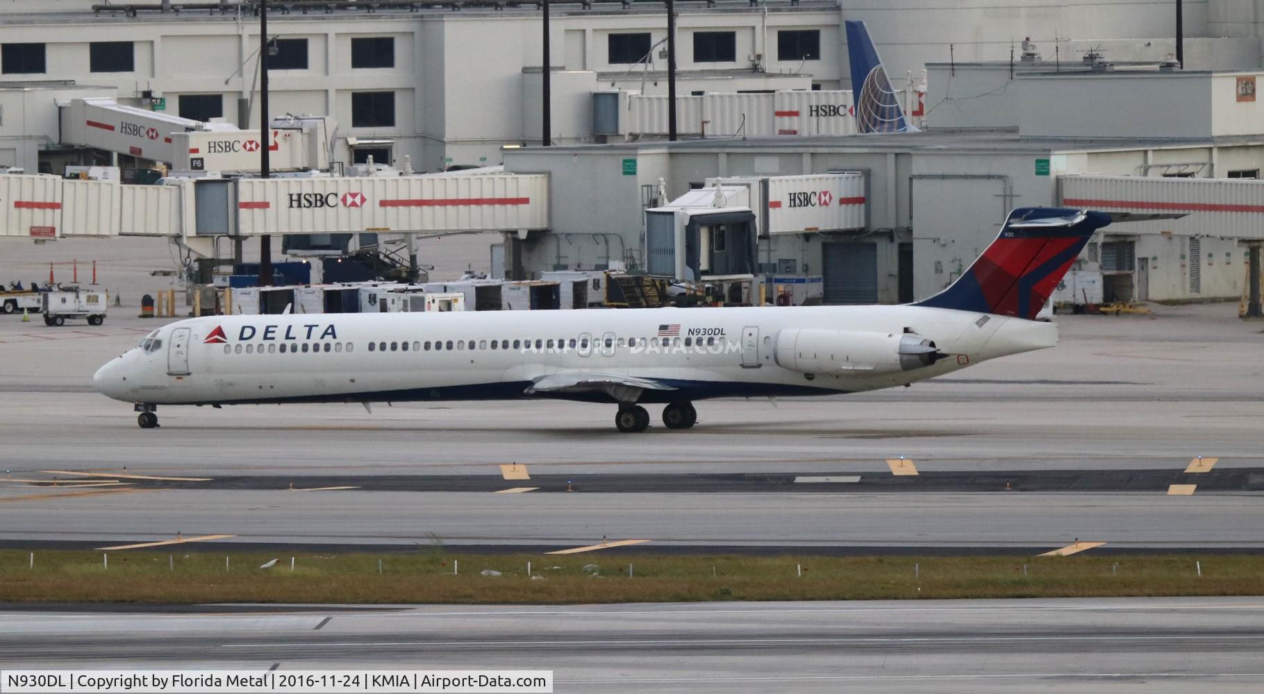 N930DL, 1988 McDonnell Douglas MD-88 C/N 49717, MIA spotting