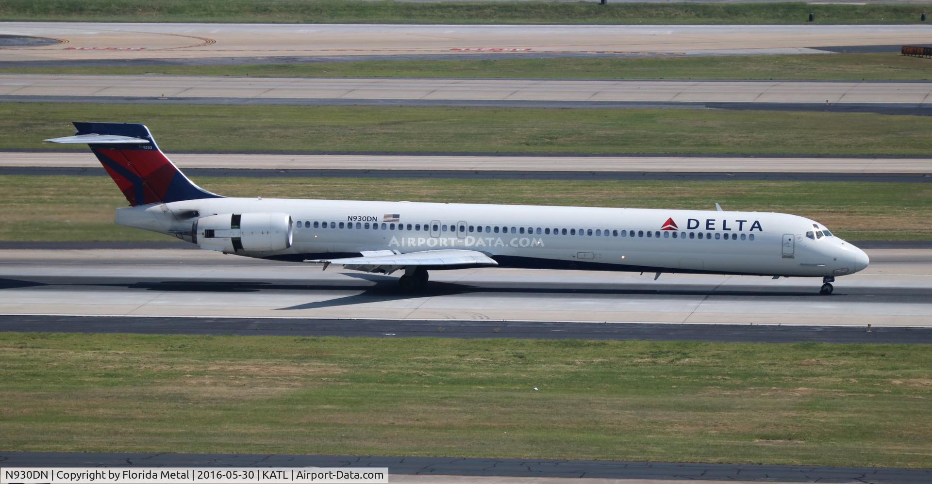 N930DN, 1996 McDonnell Douglas MD-90-30 C/N 53458, ATL spotting