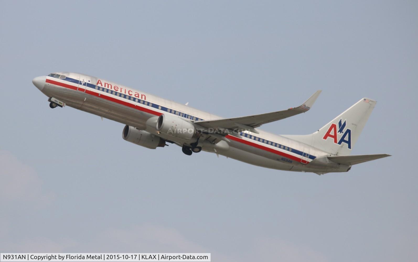 N931AN, 2000 Boeing 737-823 C/N 30079, LAX spotting