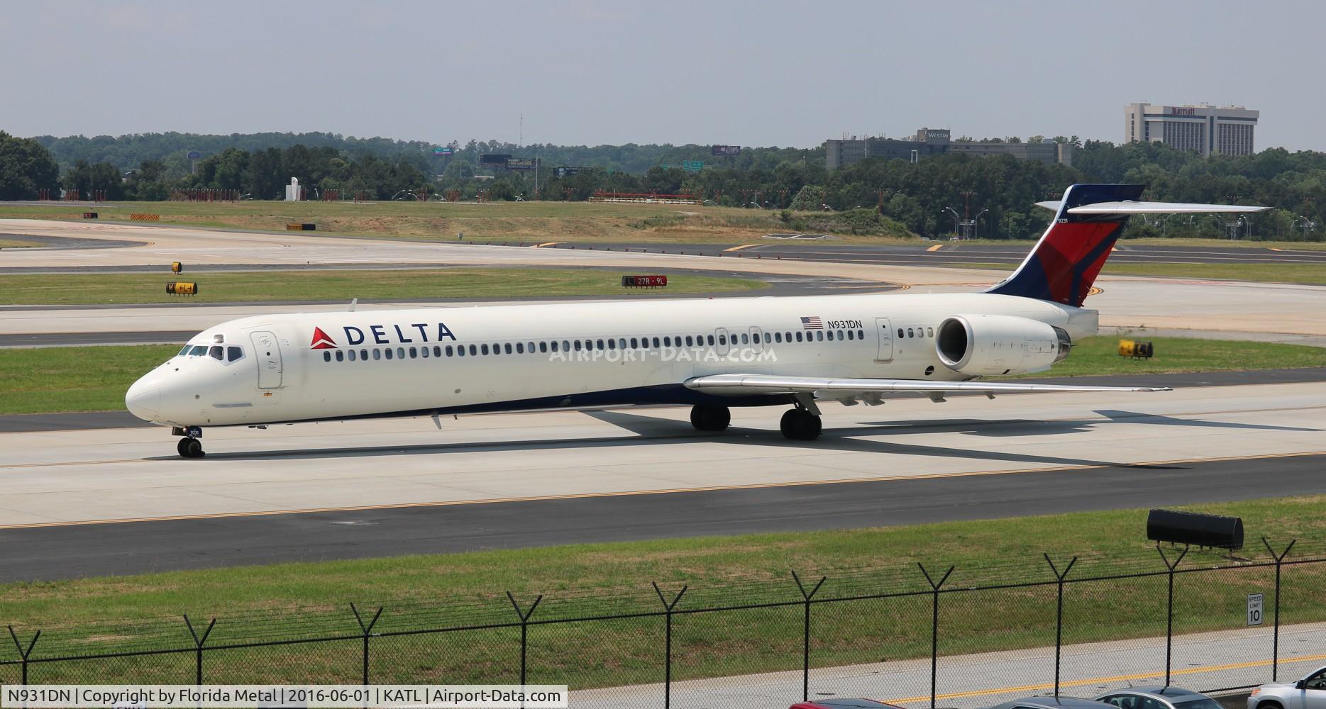 N931DN, 1997 McDonnell Douglas MD-90-30 C/N 53544, ATL spotting