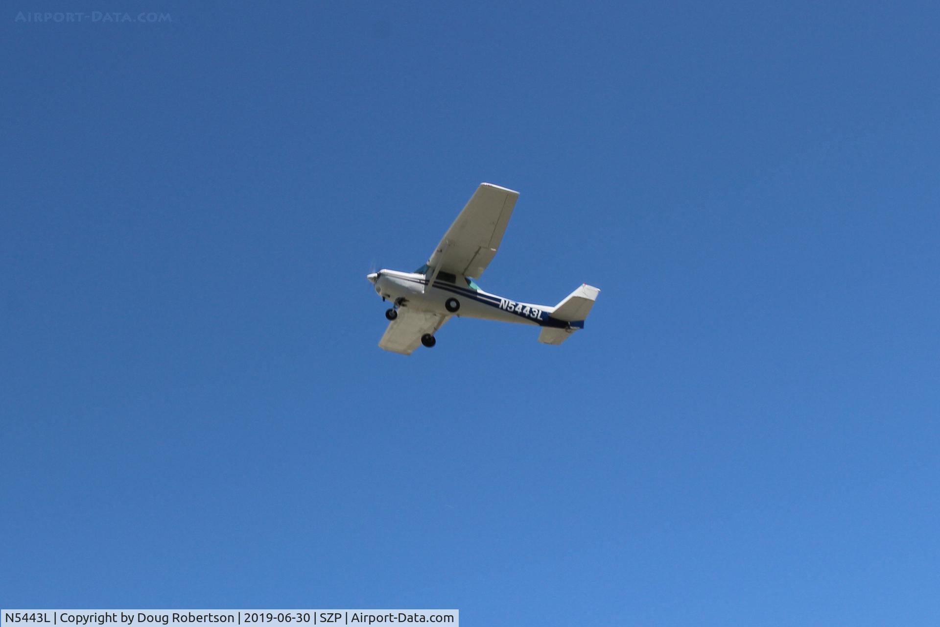 N5443L, 1980 Cessna 152 C/N 15284315, 1980 Cessna 152, Lycoming O-235-L3G 115 Hp, takeoff climb Rwy 22