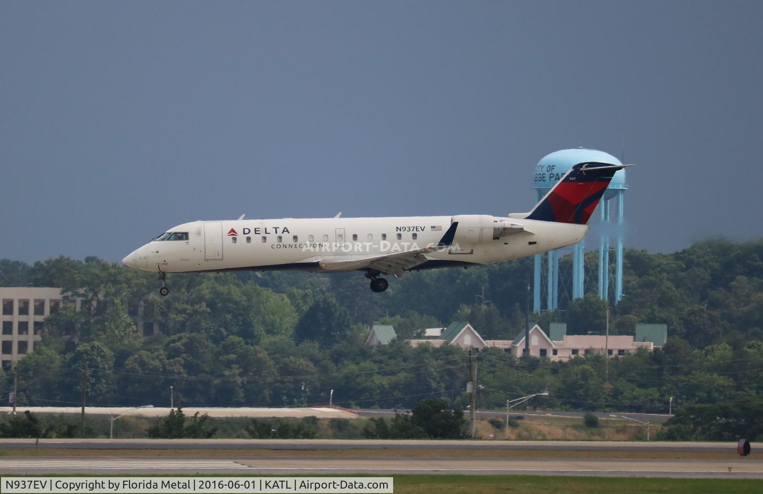 N937EV, 2005 Bombardier CRJ-200ER (CL-600-2B19) C/N 8042, ATL spotting