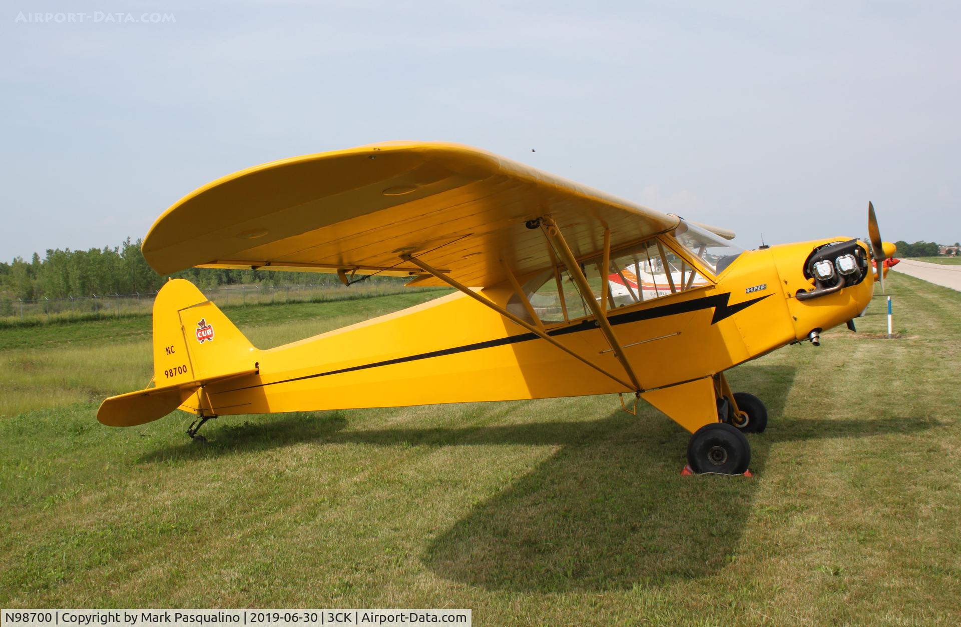 N98700, 1946 Piper J3C-65 Cub C/N 18930, Piper J3C-65