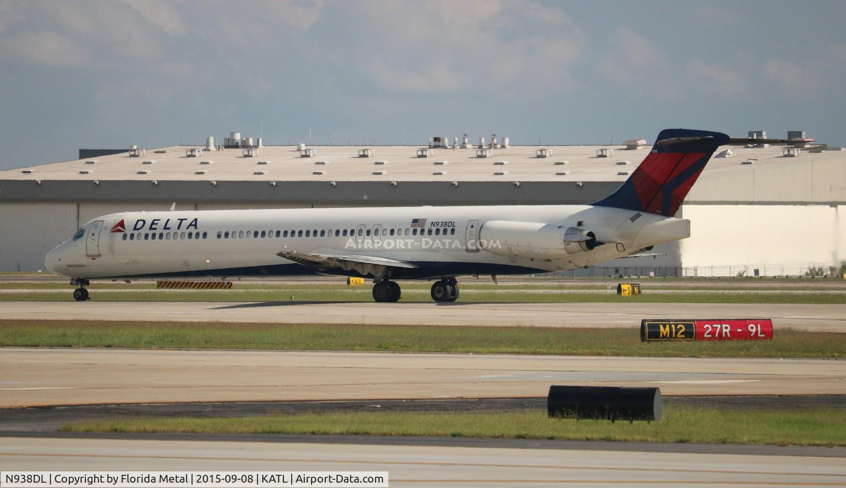 N938DL, 1989 McDonnell Douglas MD-88 C/N 49811, ATL spotting