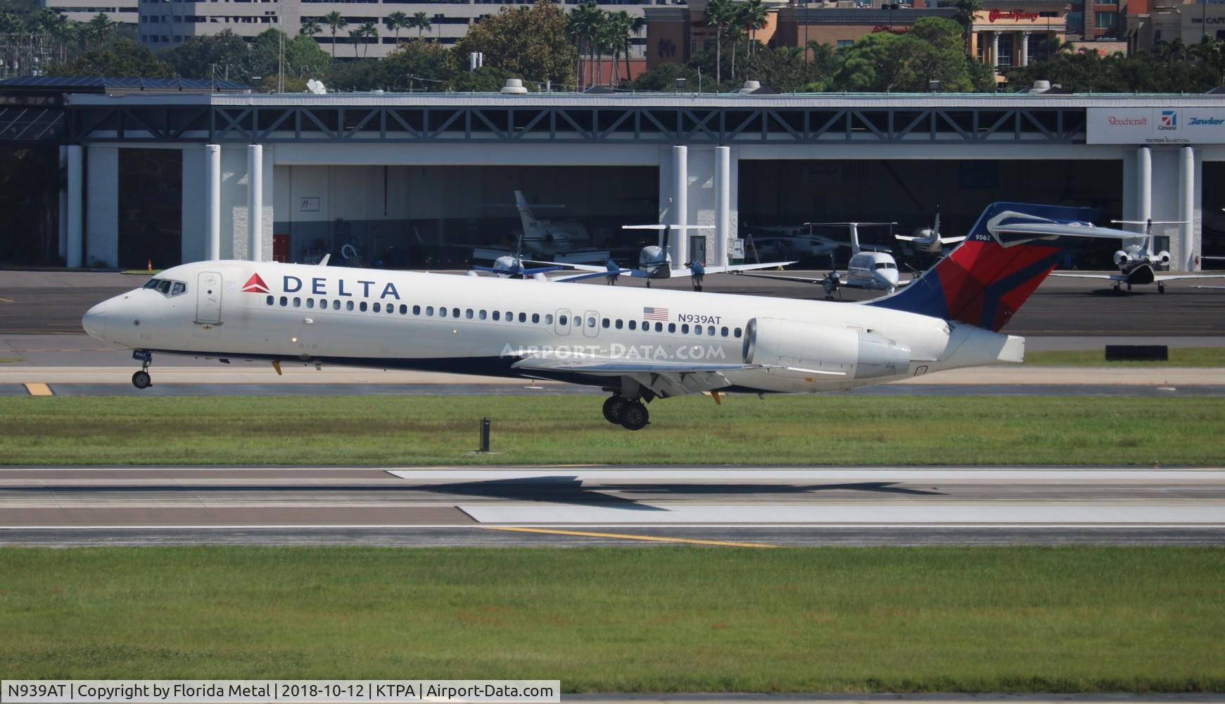 N939AT, 2006 Boeing 717-200 C/N 55099, TPA spotting