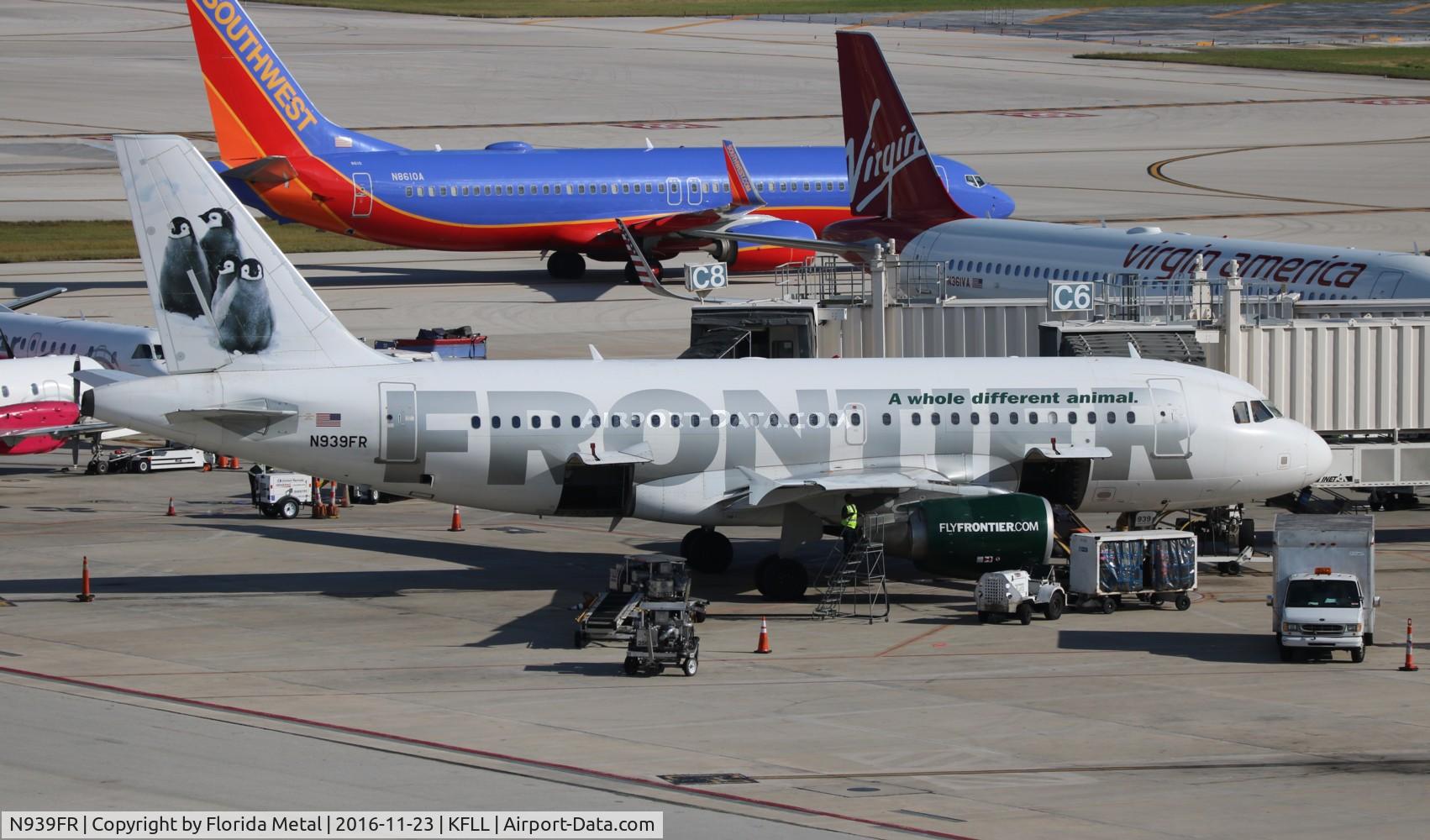 N939FR, 2005 Airbus A319-111 C/N 2448, FLL spotting