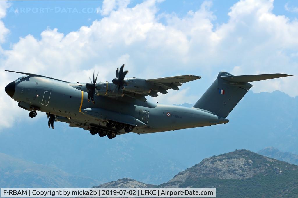F-RBAM, Airbus A400M Atlas C/N 065, Take off