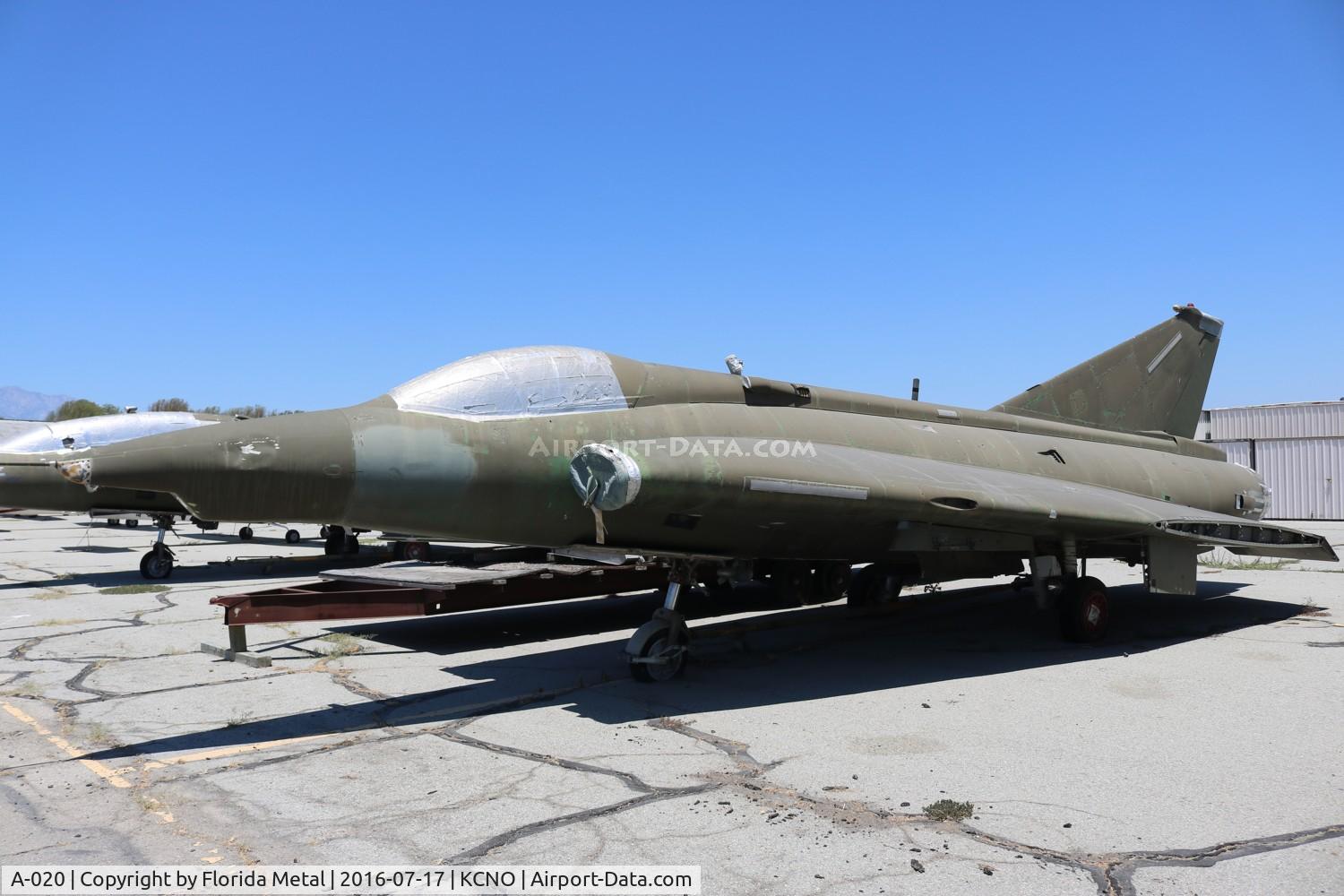 A-020, 1971 Saab F-35 Draken C/N 35-1020, Yanks Museum