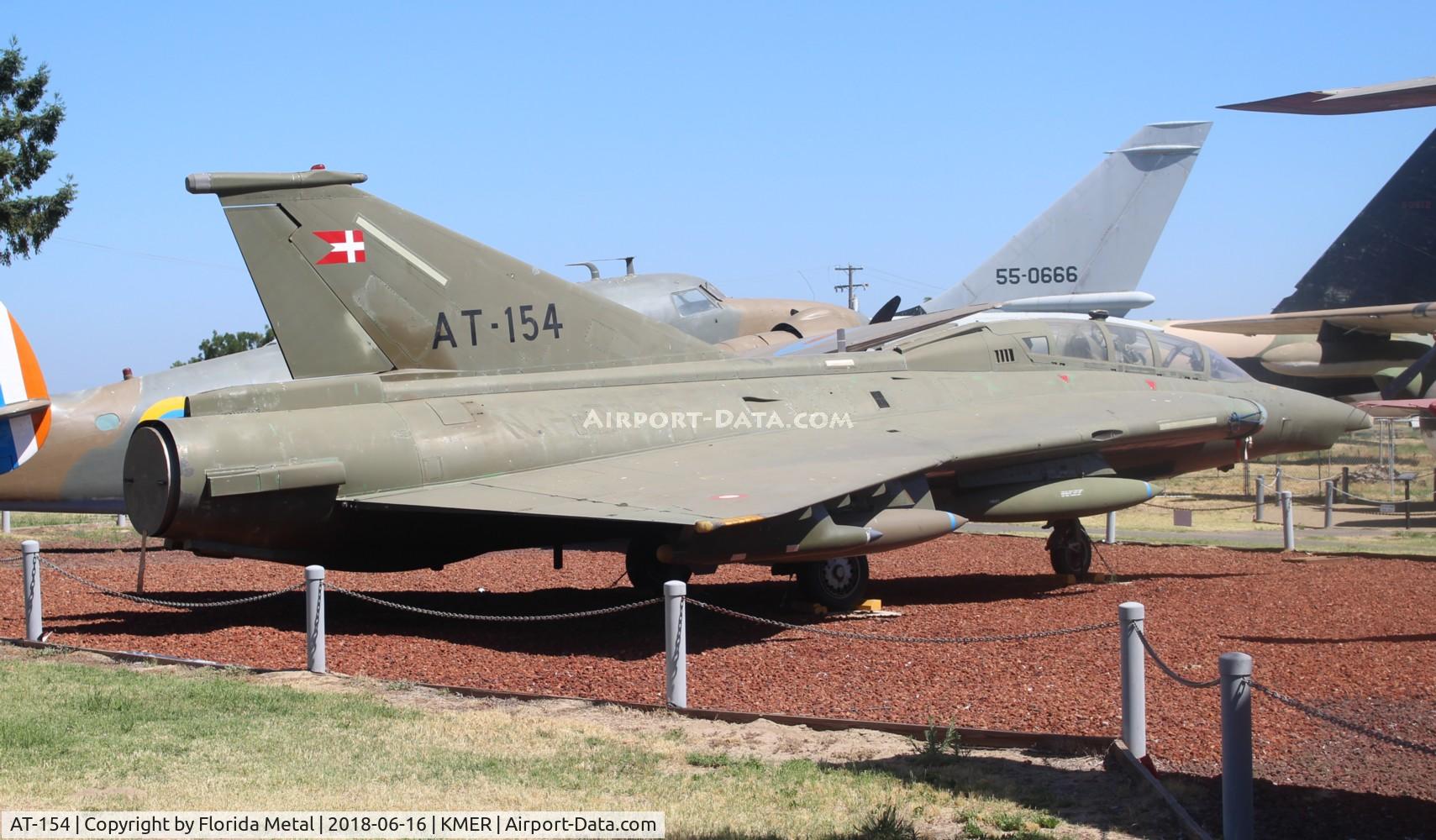 AT-154, 1971 Saab TF-35 Draken C/N 35-1154, TF-35 Draken