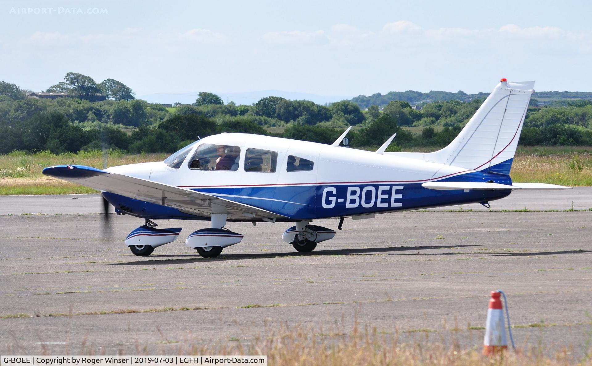 G-BOEE, 1976 Piper PA-28-181 Cherokee Archer II C/N 28-7690359, Visiting Archer II.
