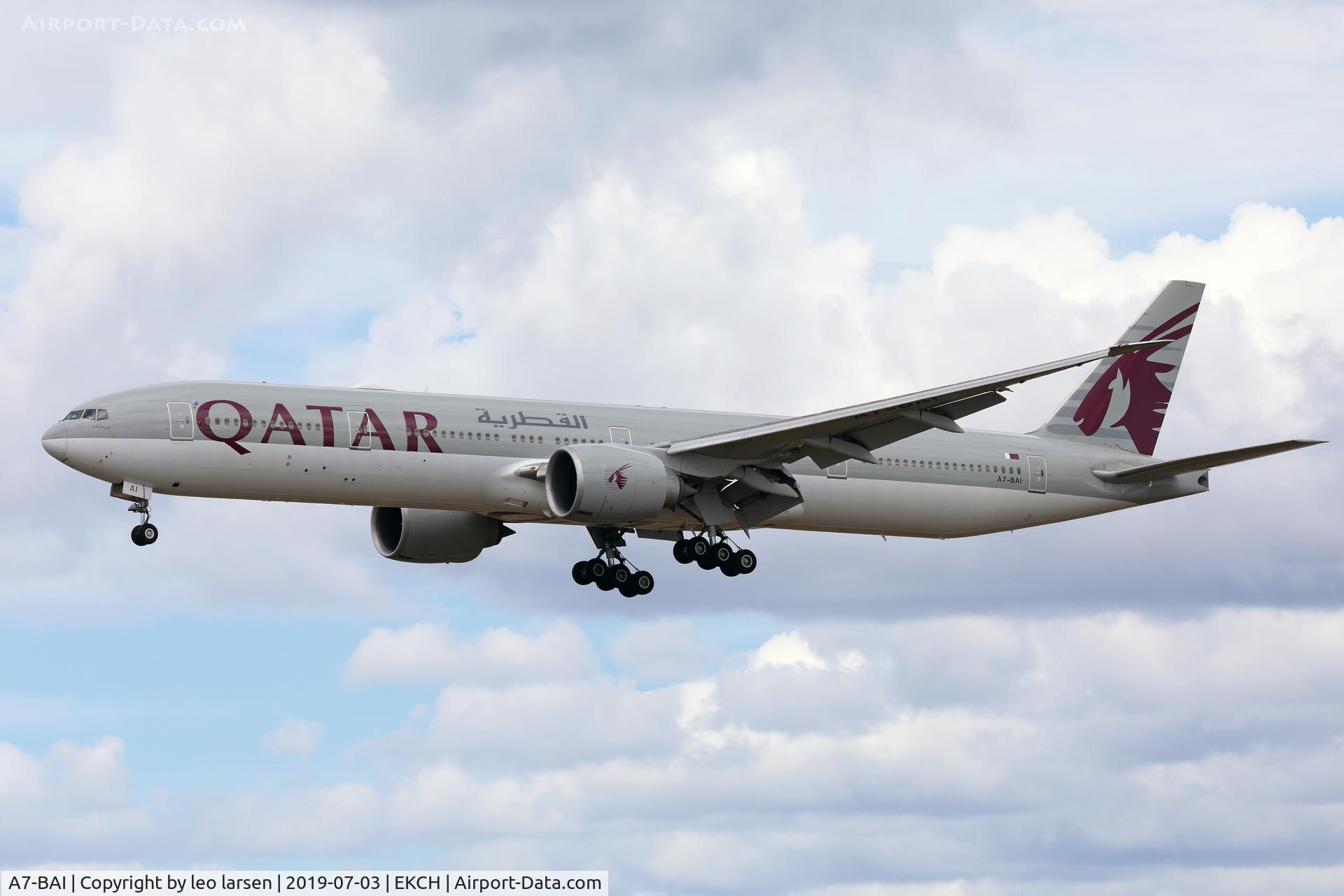 A7-BAI, 2008 Boeing 777-3DZ/ER C/N 36095, Copenhagen 3.7.2019 L/D R-22R