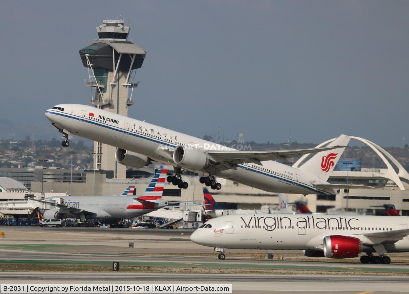 B-2031, 2012 Boeing 777-39L/ER C/N 38670, LAX spotting