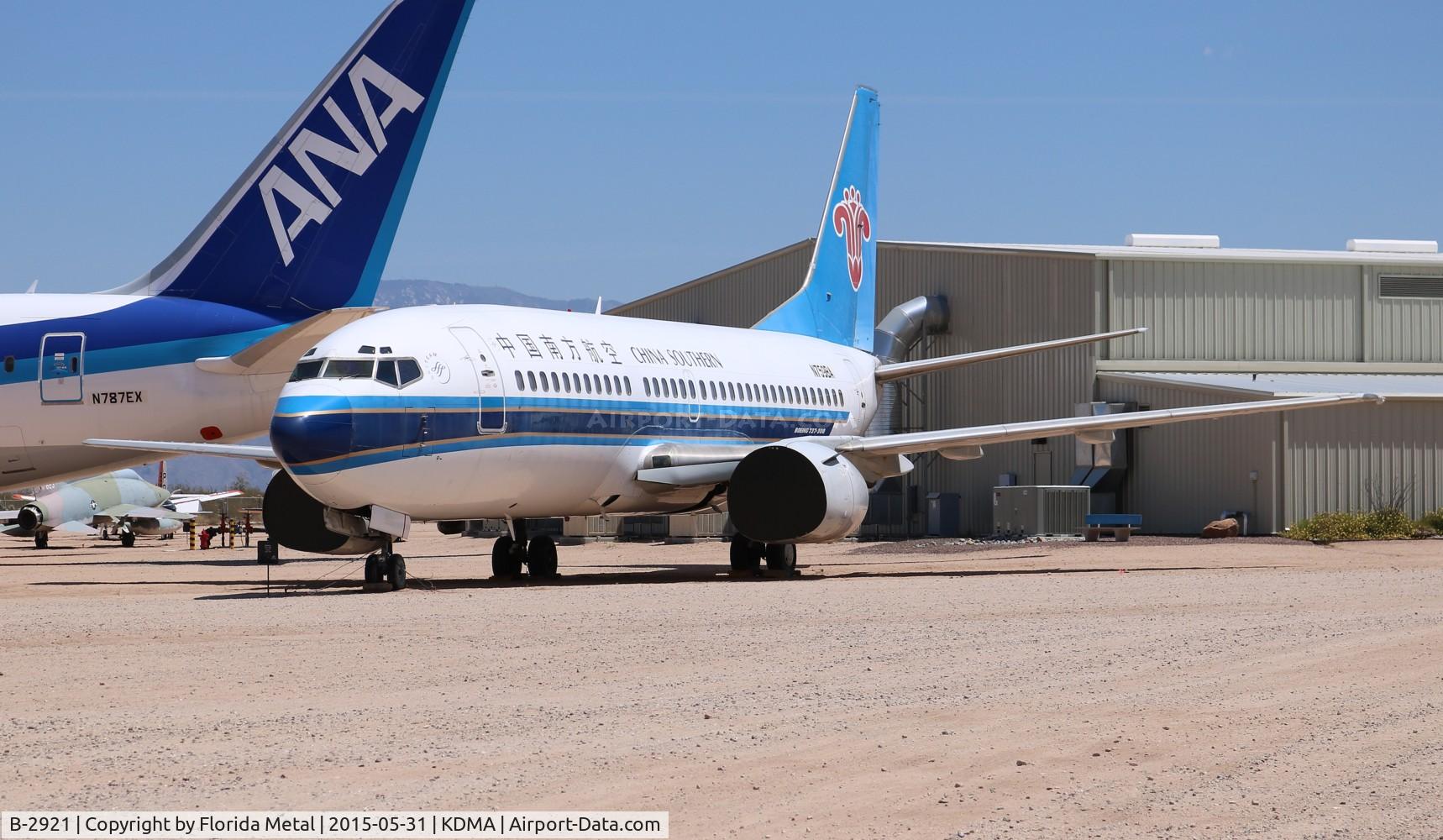 B-2921, 1993 Boeing 737-3Q8 C/N 27286, China Southern