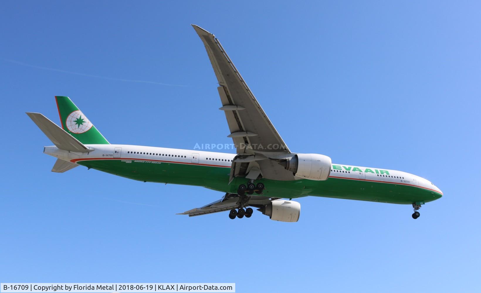 B-16709, 2007 Boeing 777-35E/ER C/N 33753, LAX Spotting