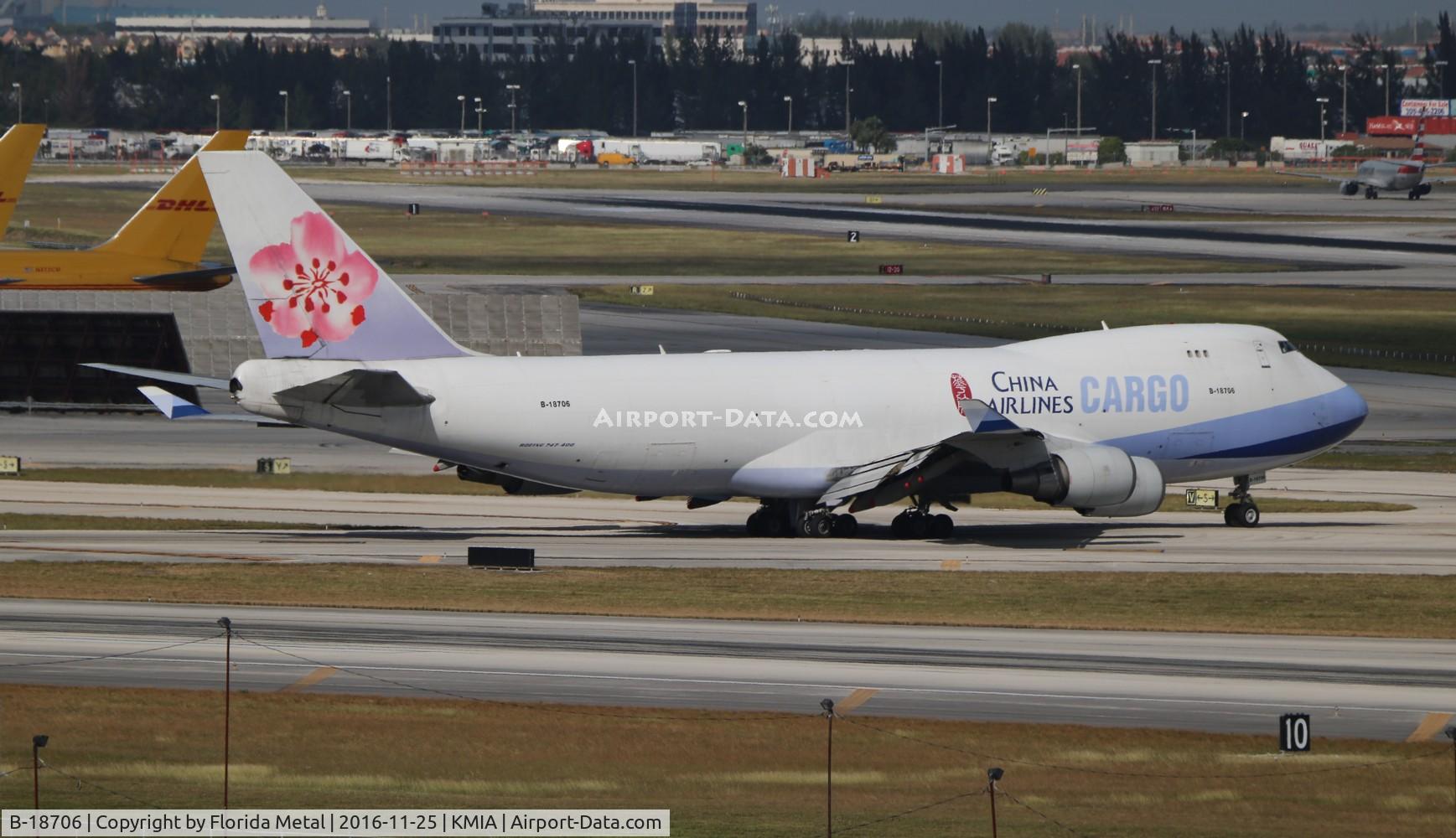 B-18706, 2001 Boeing 747-409F/SCD C/N 30763, MIA spotting