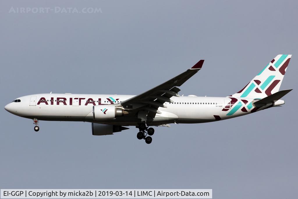 EI-GGP, 2003 Airbus A330-202 C/N 521, Landing