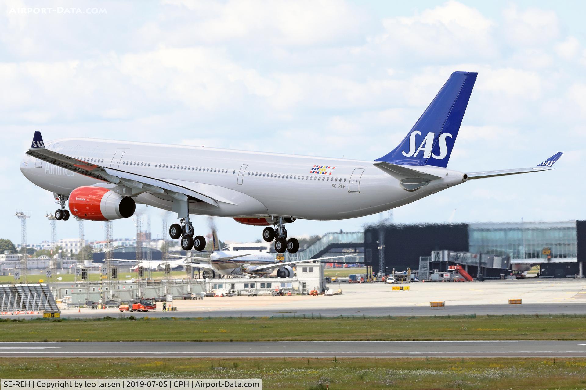 SE-REH, 2019 Airbus A330-343E C/N 1928, Copenhagen 5.7.2019.Delivery flight