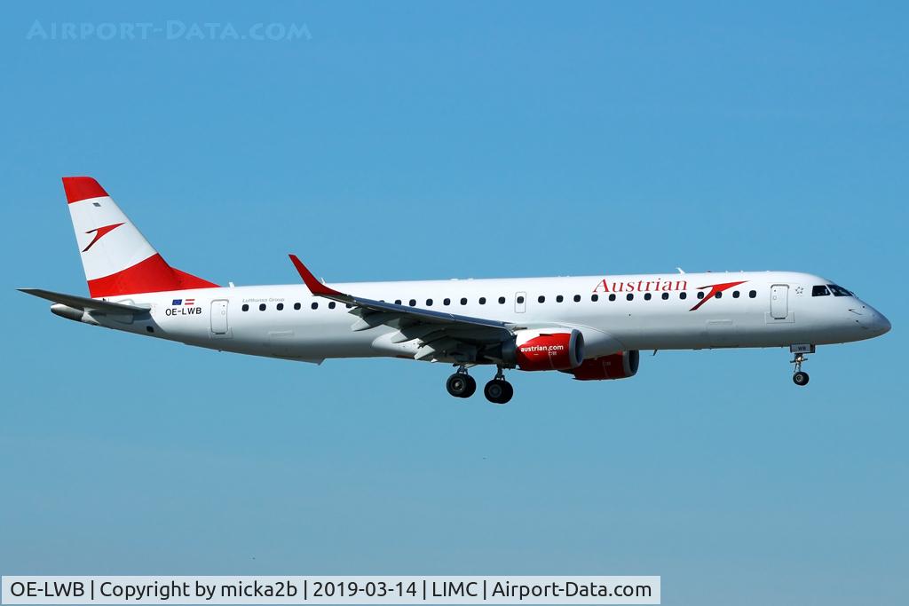 OE-LWB, 2009 Embraer 195LR (ERJ-190-200LR) C/N 19000324, Landing