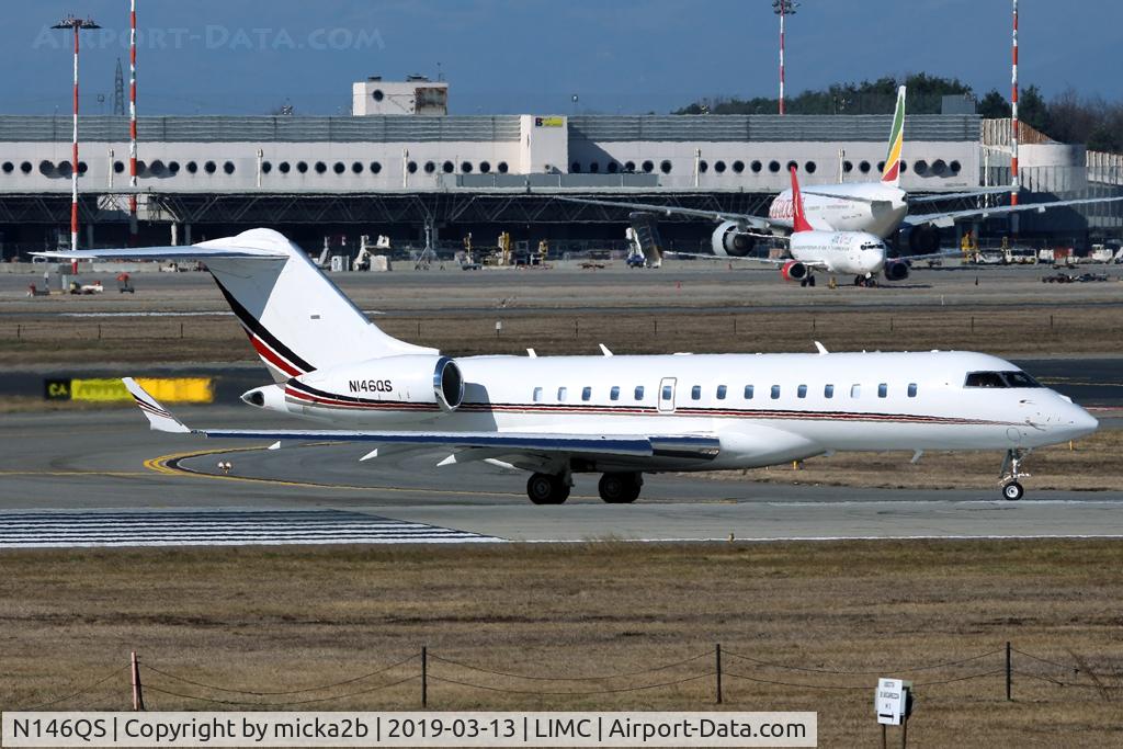 N146QS, 2014 Bombardier BD-700-1A10 Global 6000 C/N 9615, Taxiing