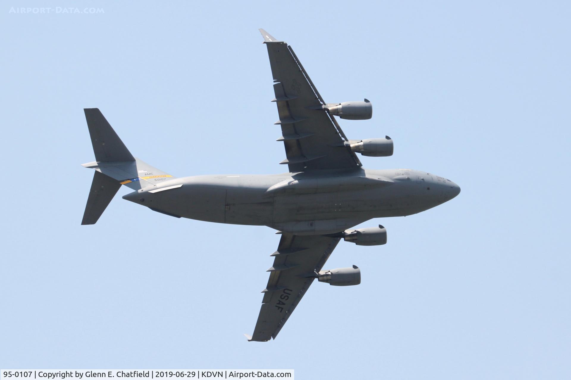 95-0107, 1995 McDonnell Douglas C-17A Globemaster III C/N P-32, At the Quad Cities Air Show