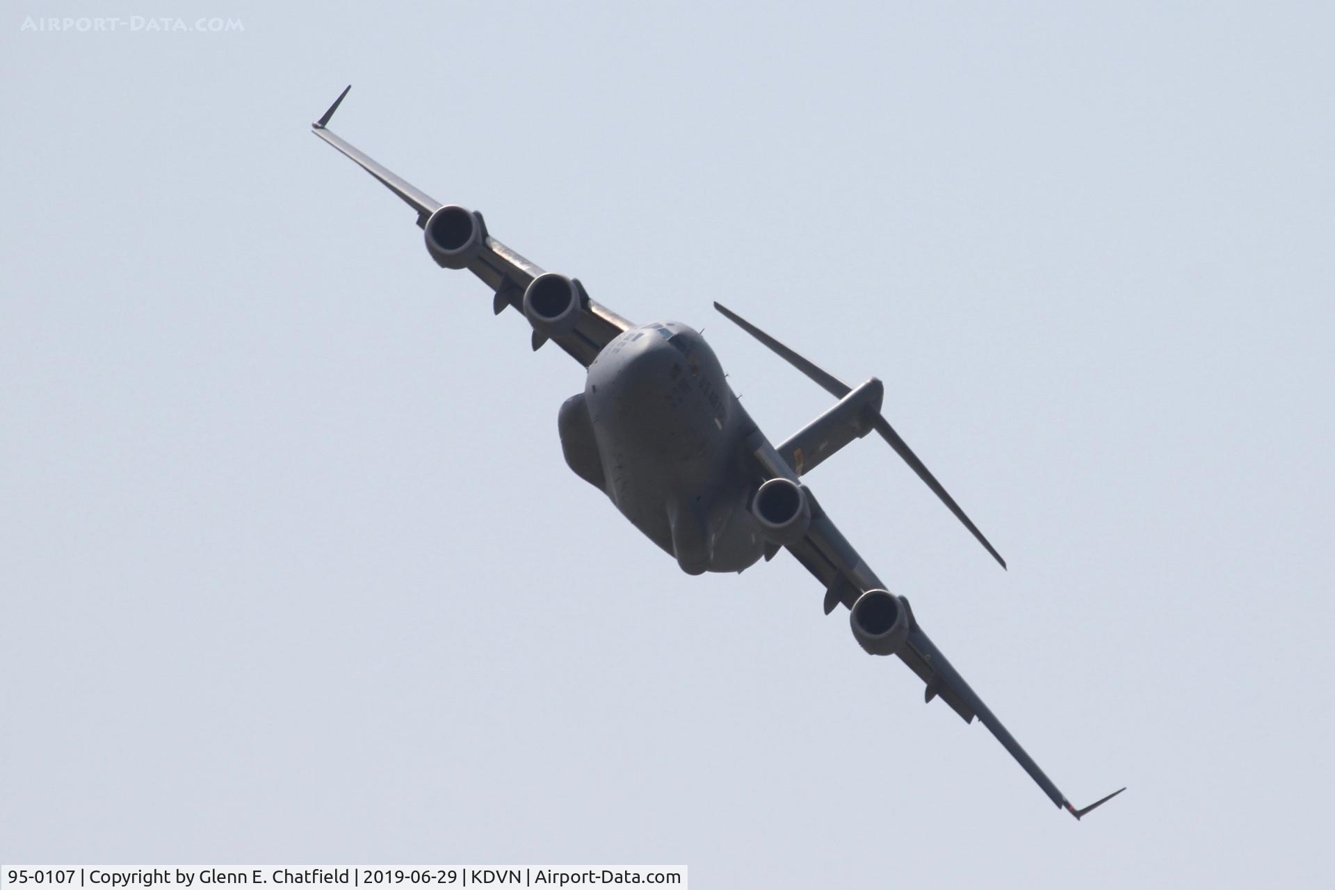 95-0107, 1995 McDonnell Douglas C-17A Globemaster III C/N P-32, At the Quad Cities Air Show