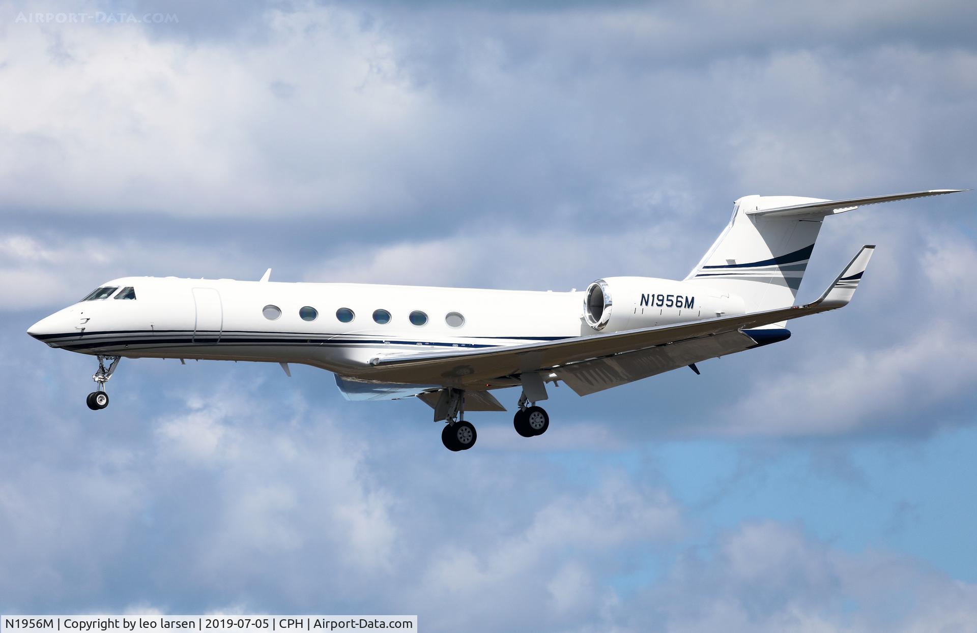 N1956M, 2002 Gulfstream Aerospace G-V C/N 675, Copenhagen 5.7.2019