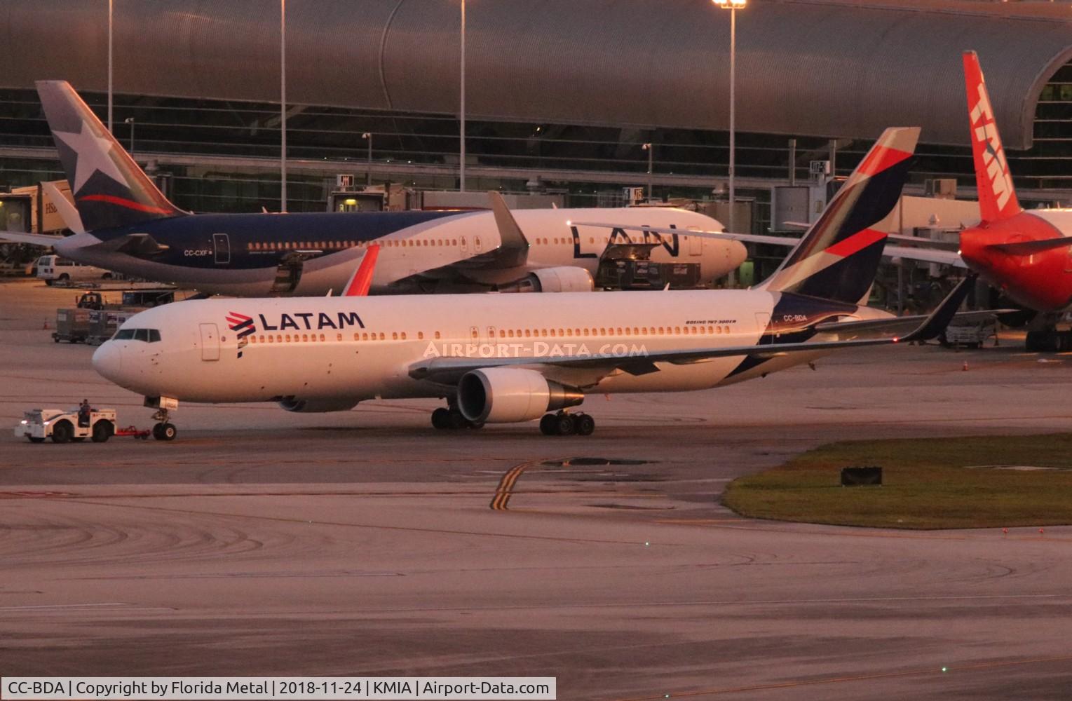 CC-BDA, 2011 Boeing 767-316/ER C/N 40798, MIA spotting