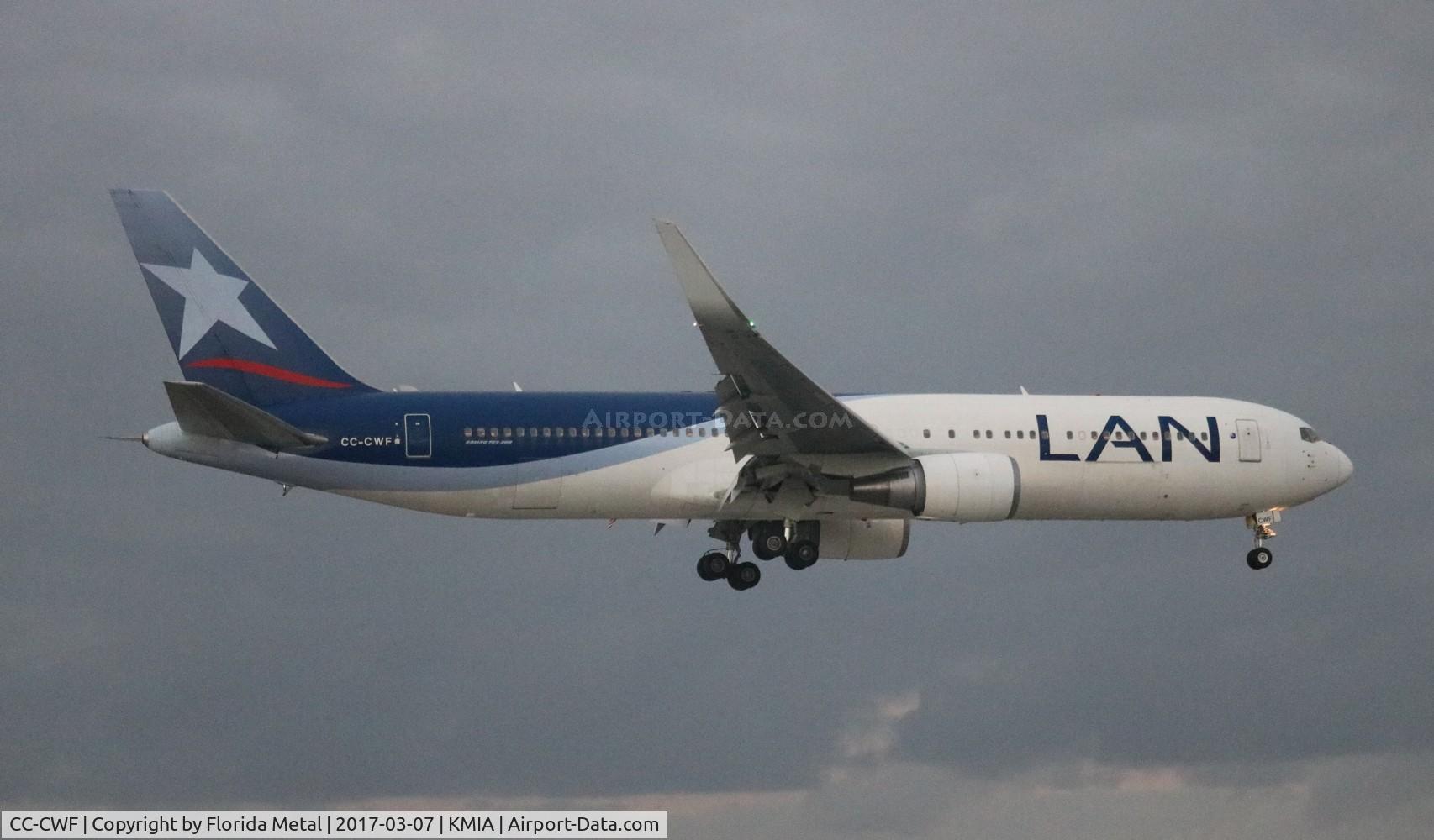 CC-CWF, 2006 Boeing 767-316/ER C/N 34626, MIA spotting