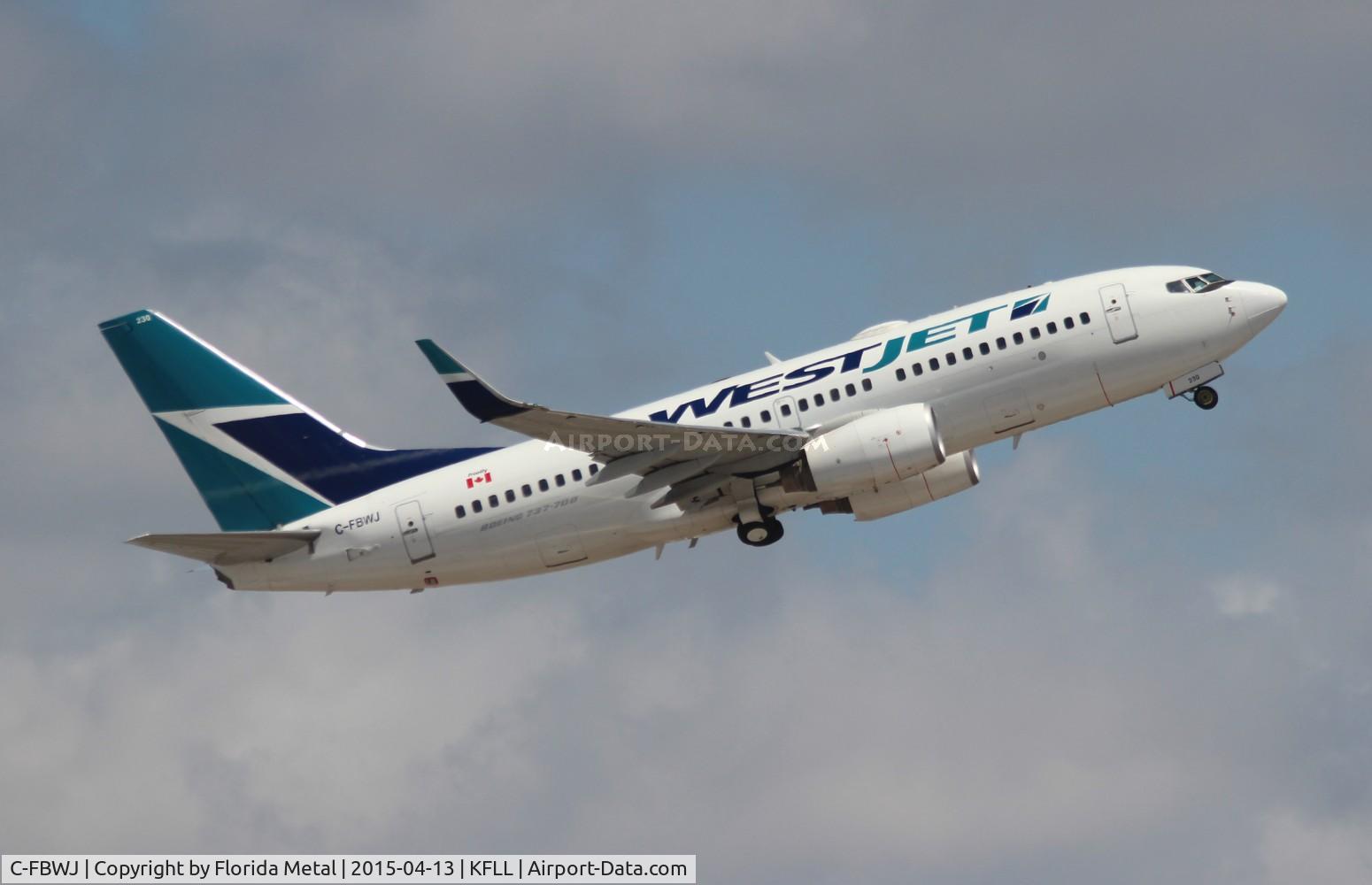 C-FBWJ, 2005 Boeing 737-7CT C/N 32767, FLL spotting