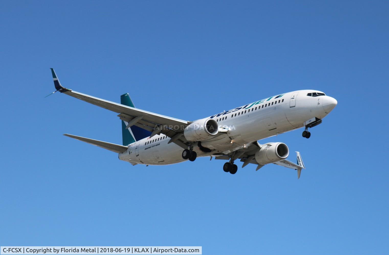 C-FCSX, 2014 Boeing 737-8CT C/N 60126, LAX spotting