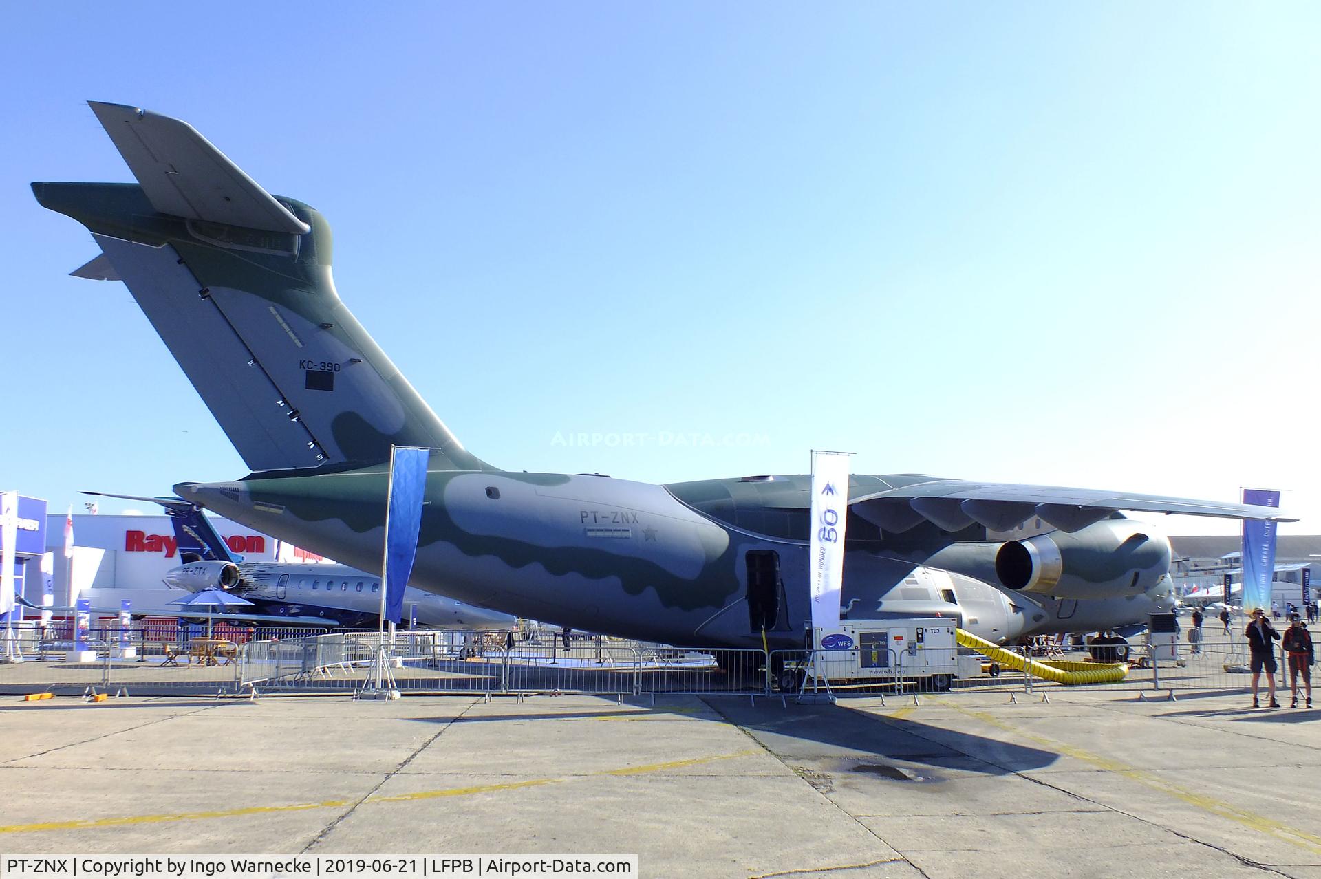PT-ZNX, Embraer KC-390 (EMB-390) C/N 39000004, EMBRAER KC-390 (EMB-390) of the Forca Aerea Brasileira (Brazilian AF) at the Aerosalon 2019, Paris
