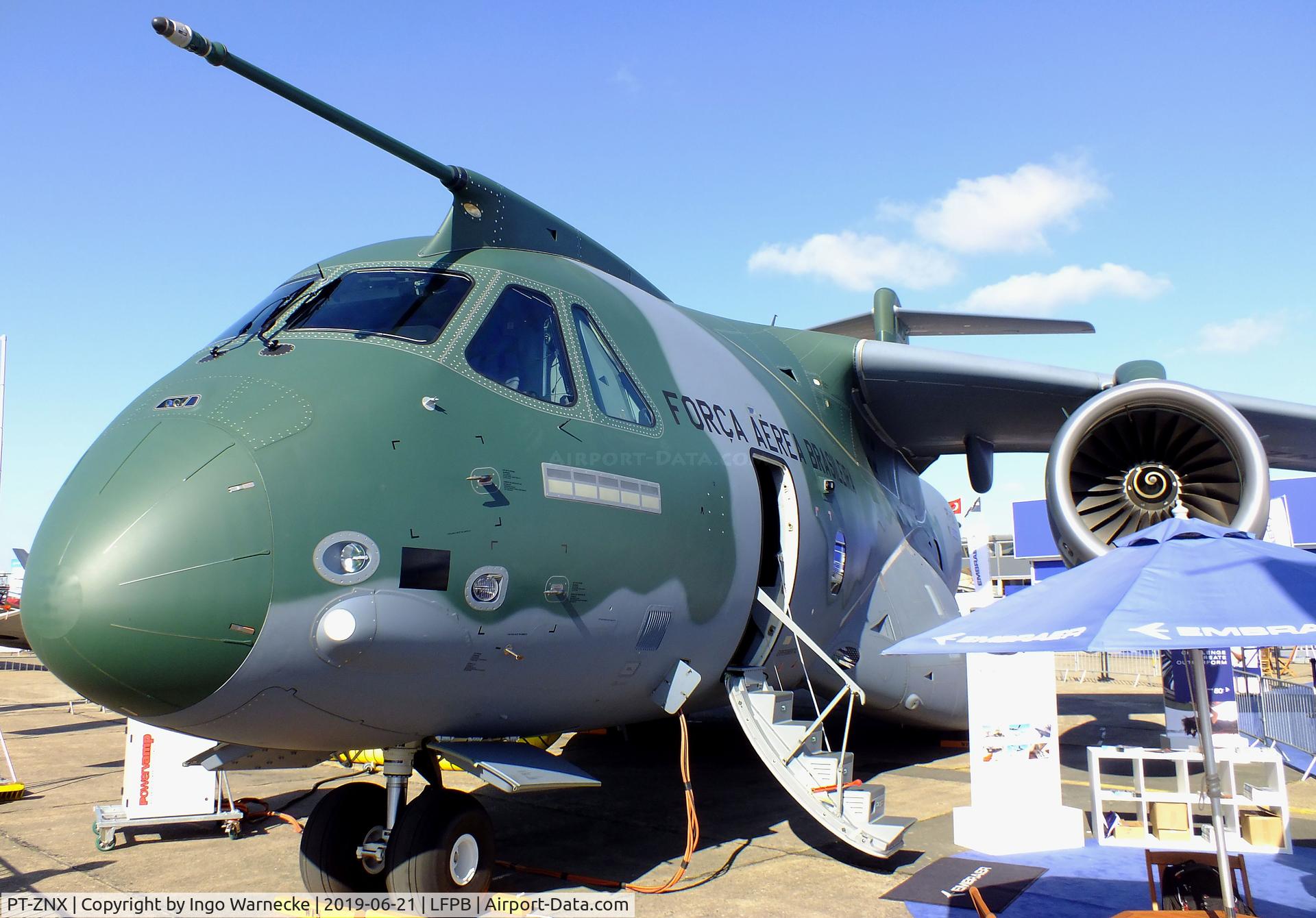 PT-ZNX, Embraer KC-390 (EMB-390) C/N 39000004, EMBRAER KC-390 (EMB-390) of the Forca Aerea Brasileira (Brazilian AF) at the Aerosalon 2019, Paris