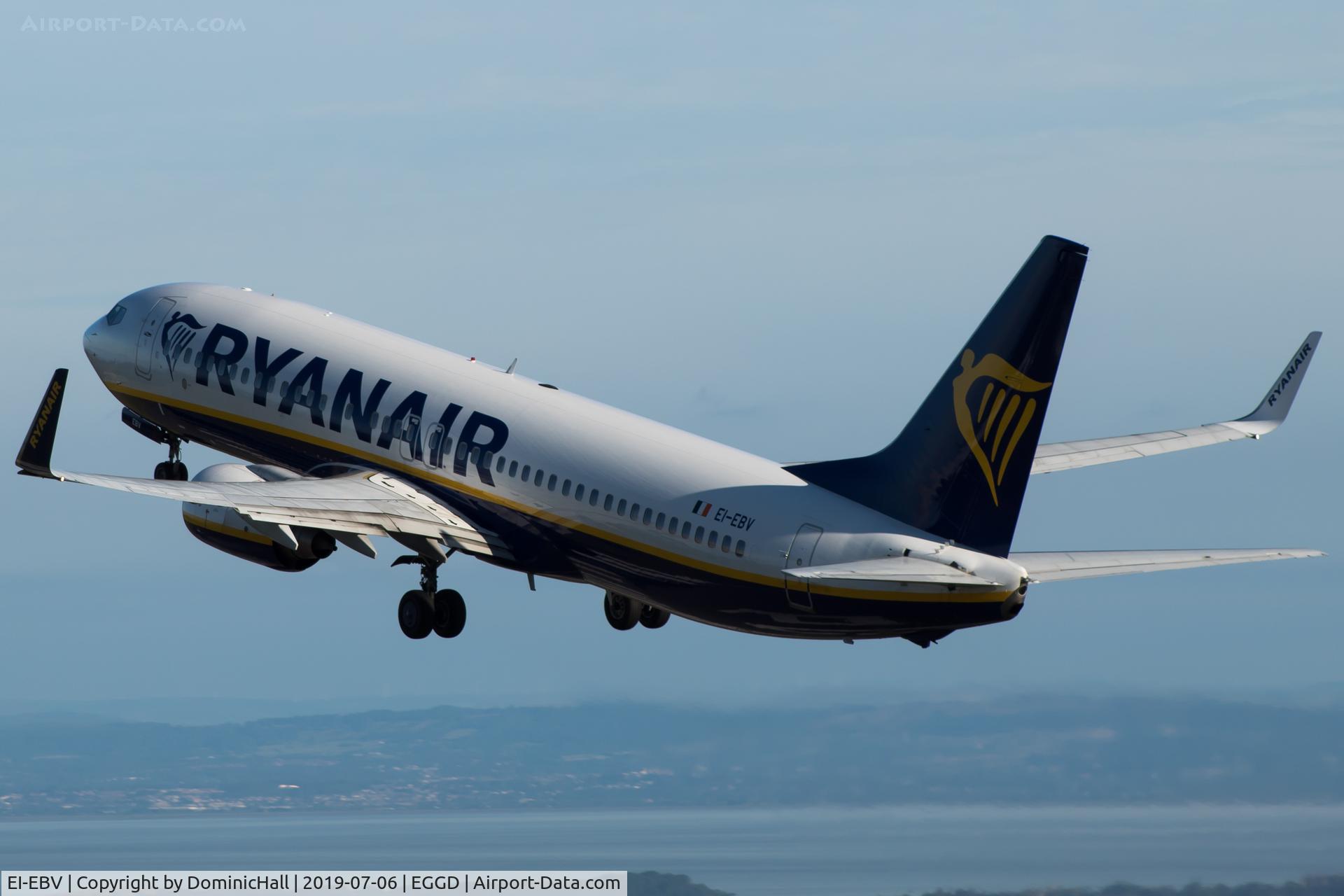 EI-EBV, 2009 Boeing 737-8AS C/N 35009, Early morning Departure from RWY 27