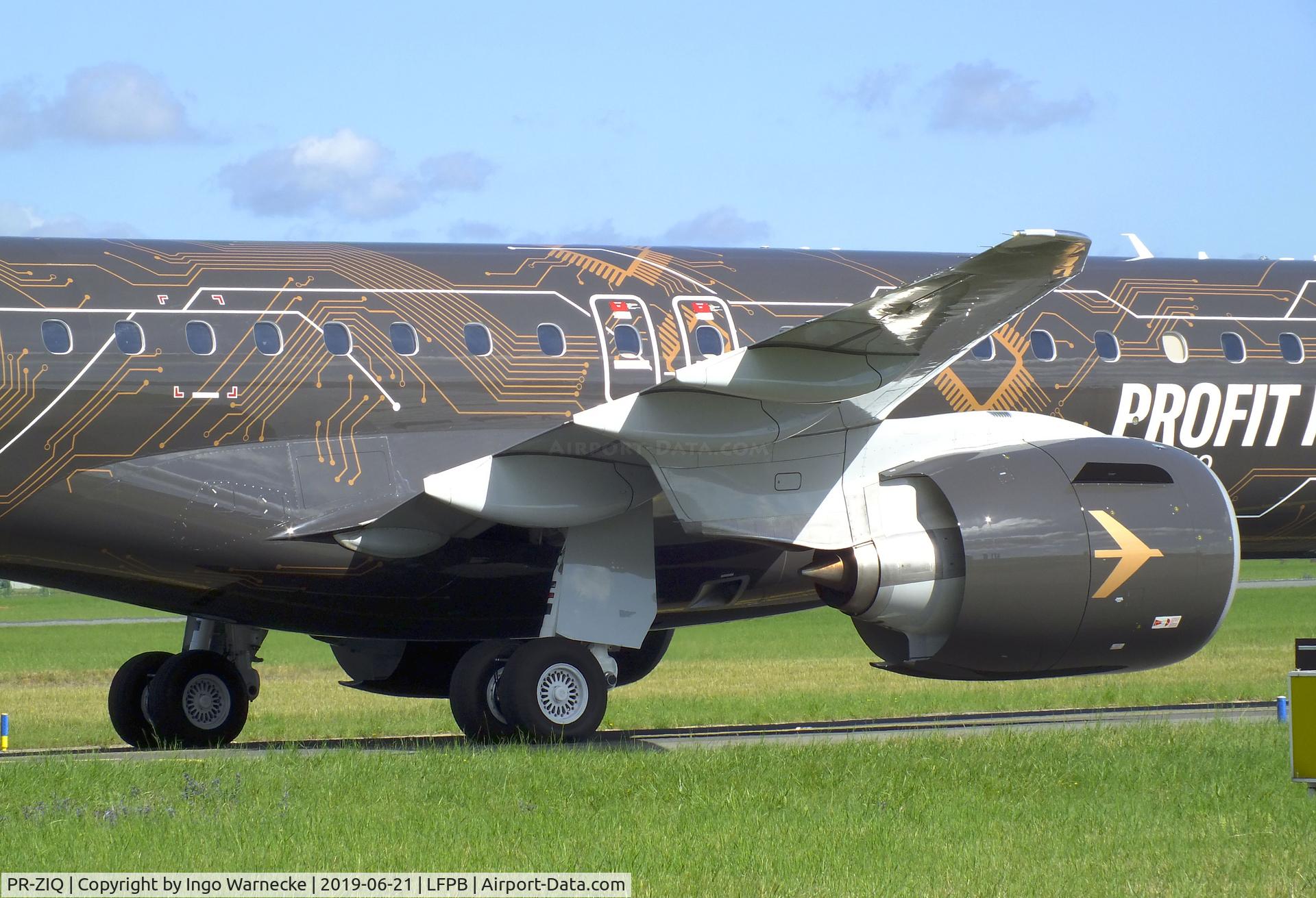 PR-ZIQ, 2017 Embraer ERJ 190-400 STD C/N 19020041, EMBRAER ERJ-195-E2 at the Aerosalon 2019, Paris