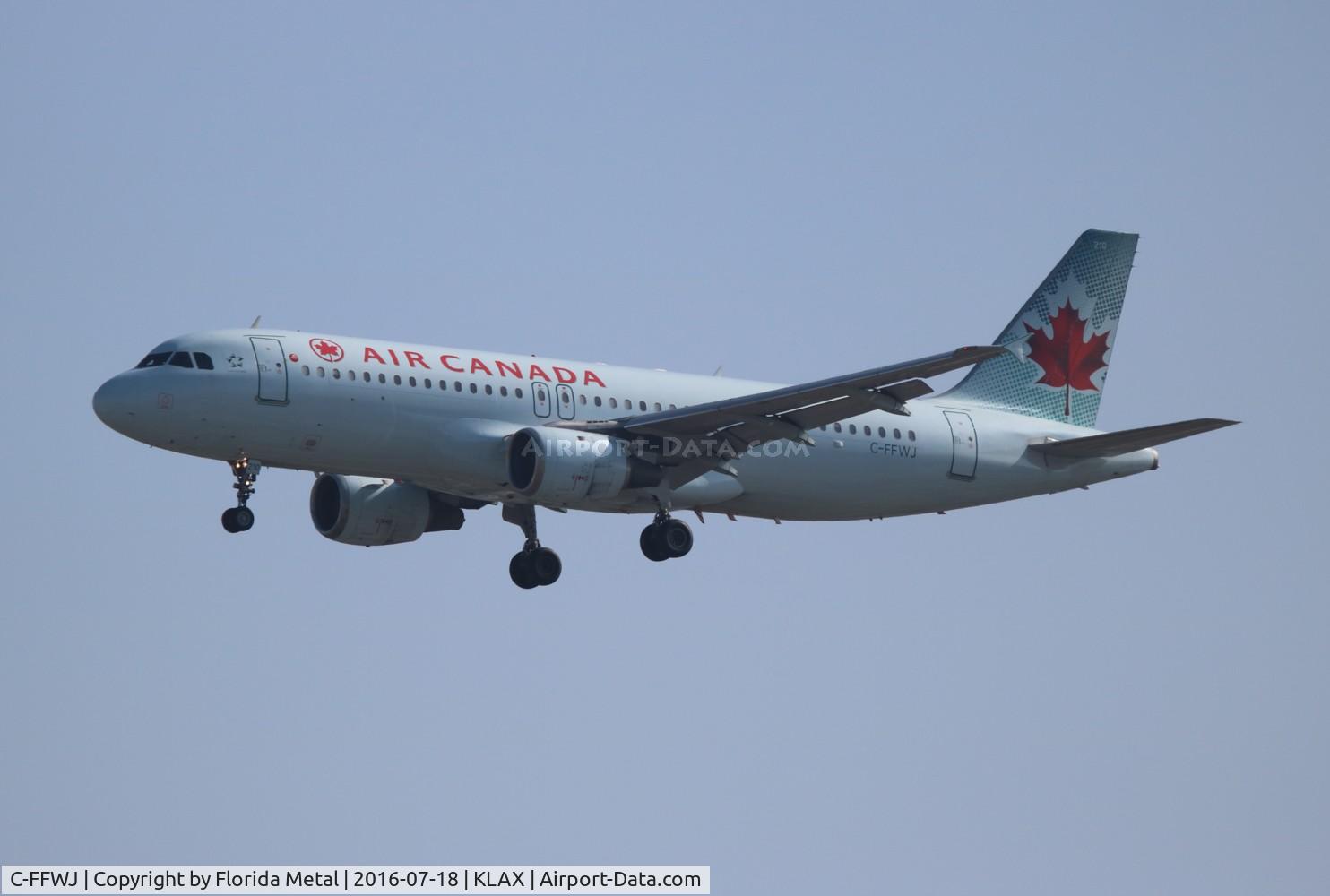 C-FFWJ, 1990 Airbus A320-211 C/N 150, LAX spotting