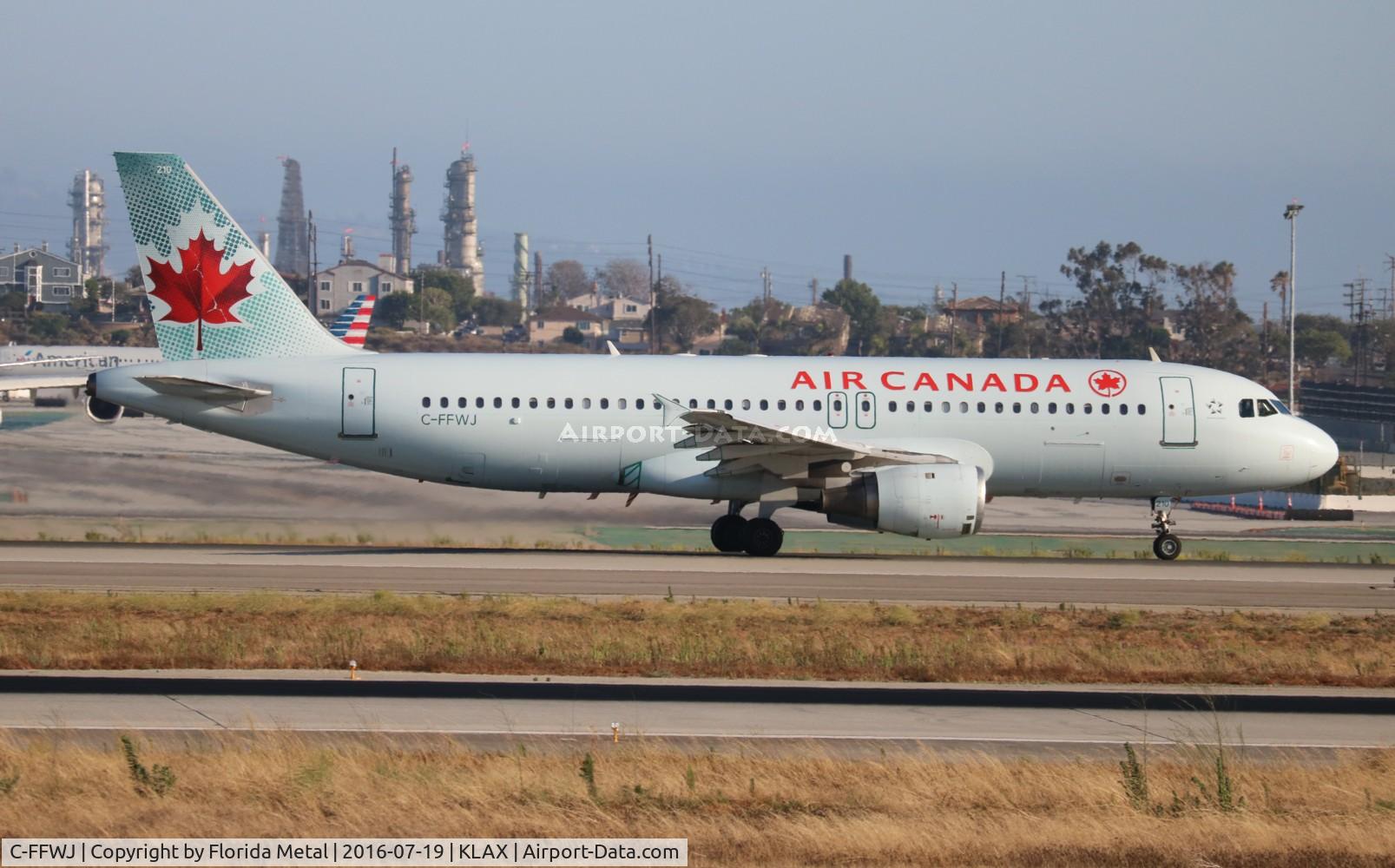 C-FFWJ, 1990 Airbus A320-211 C/N 150, LAX spotting
