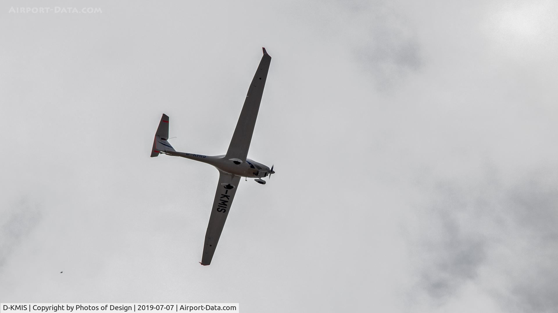 D-KMIS, Diamond HK-36TTC Super Dimona C/N 36831, Instagram: 

fotograf_photos_of_design