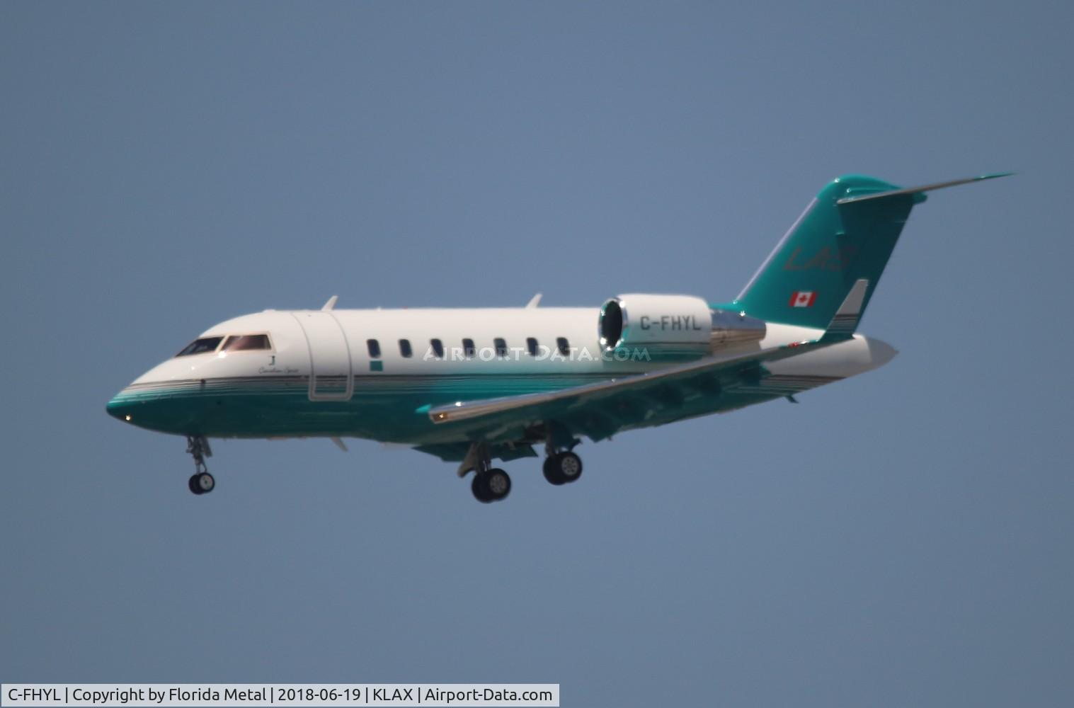 C-FHYL, 2001 Bombardier Challenger 604 (CL-600-2B16) C/N 5506, LAX spotting